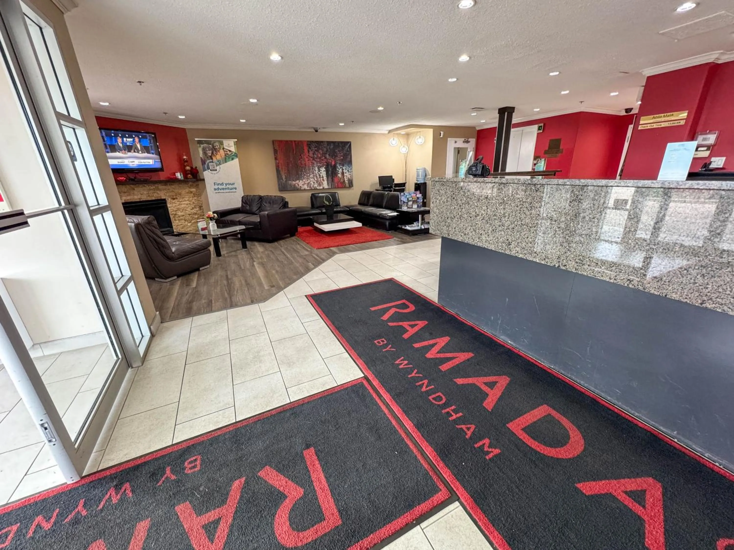 Lobby or reception in Ramada by Wyndham Sherwood Park