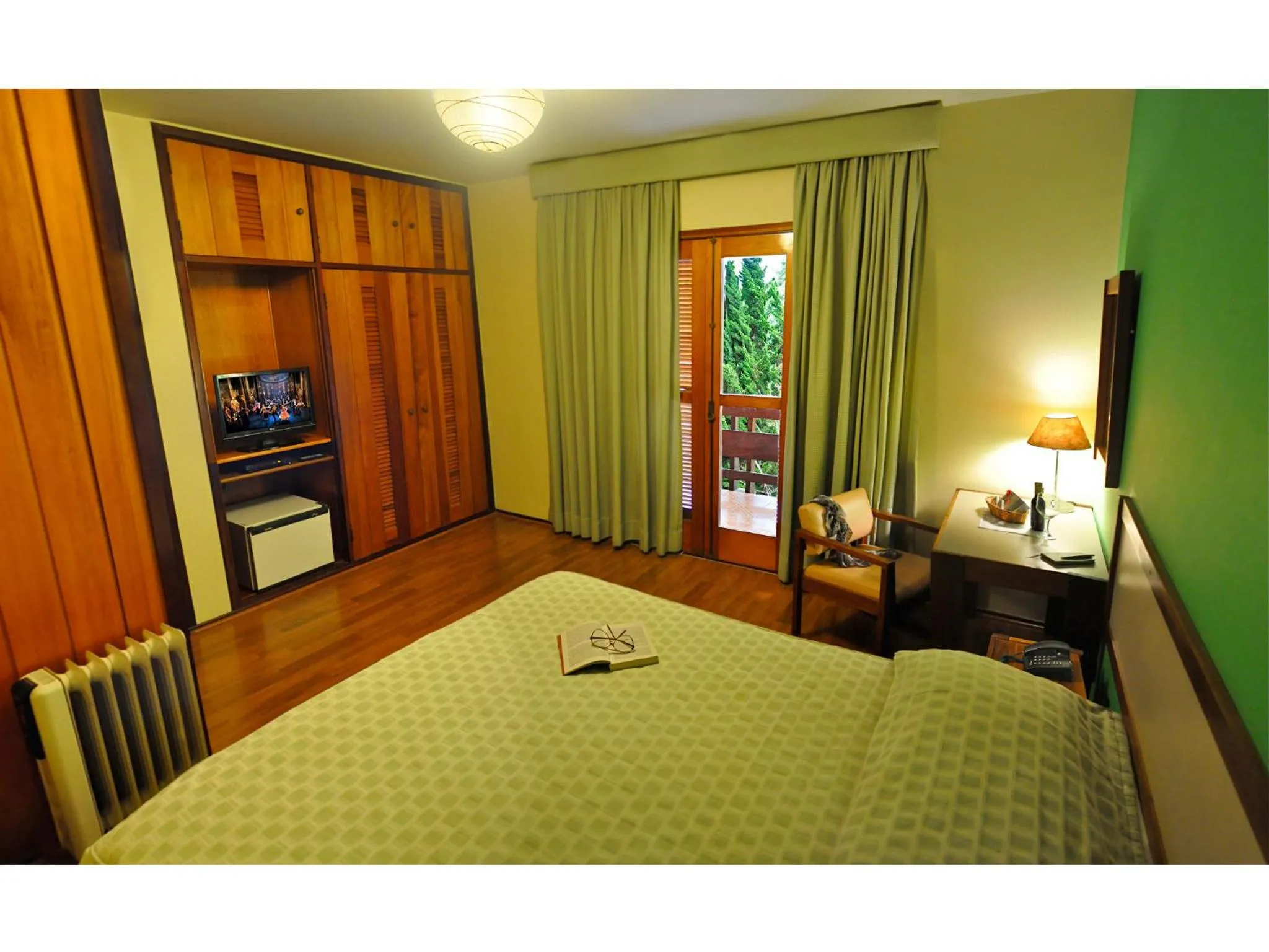 Bed in Hotel Matsubara