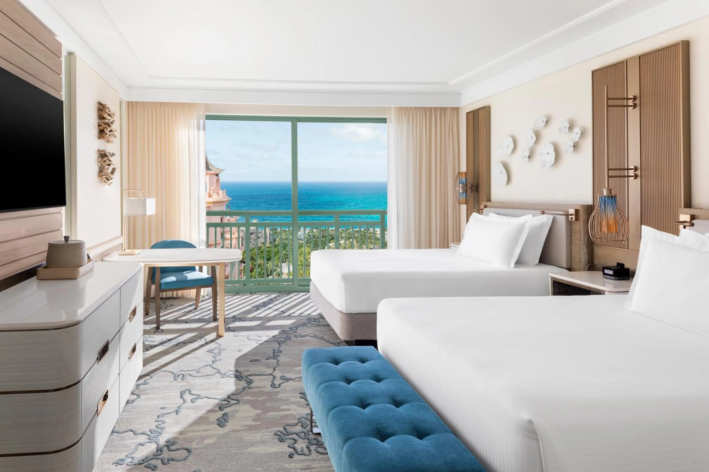 Bedroom in The Royal at Atlantis