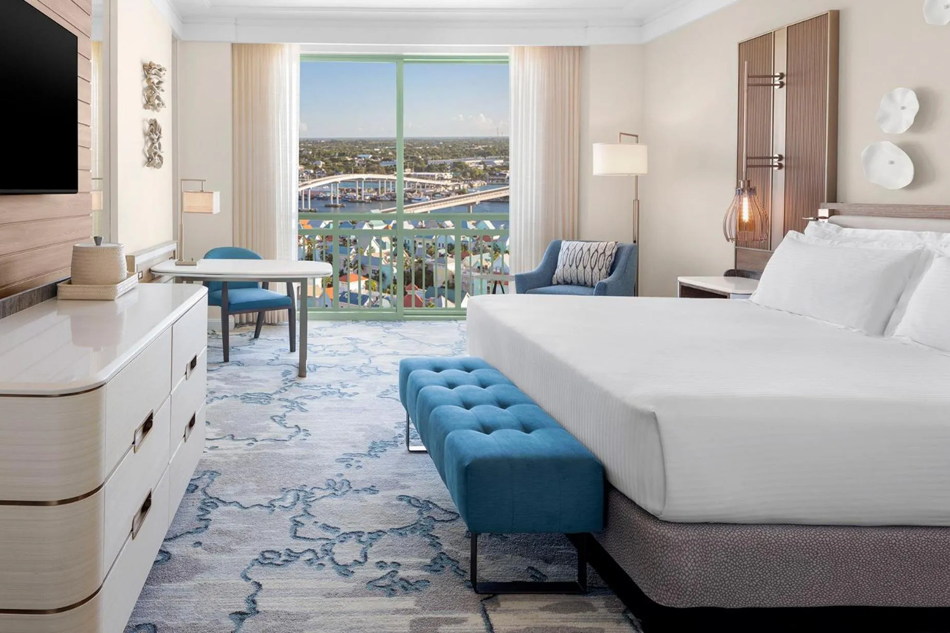 Bed in The Royal at Atlantis