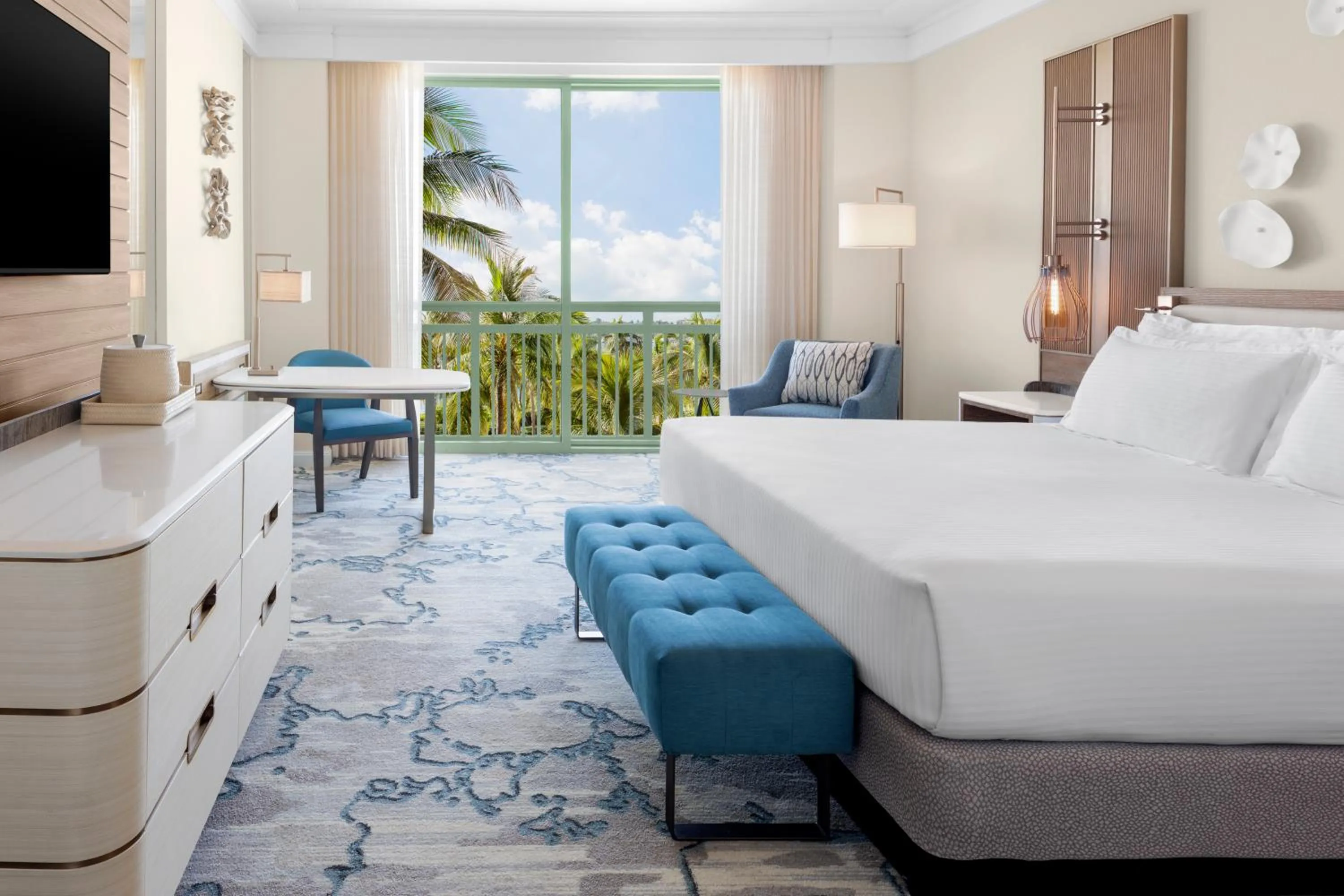 Bed in The Royal at Atlantis