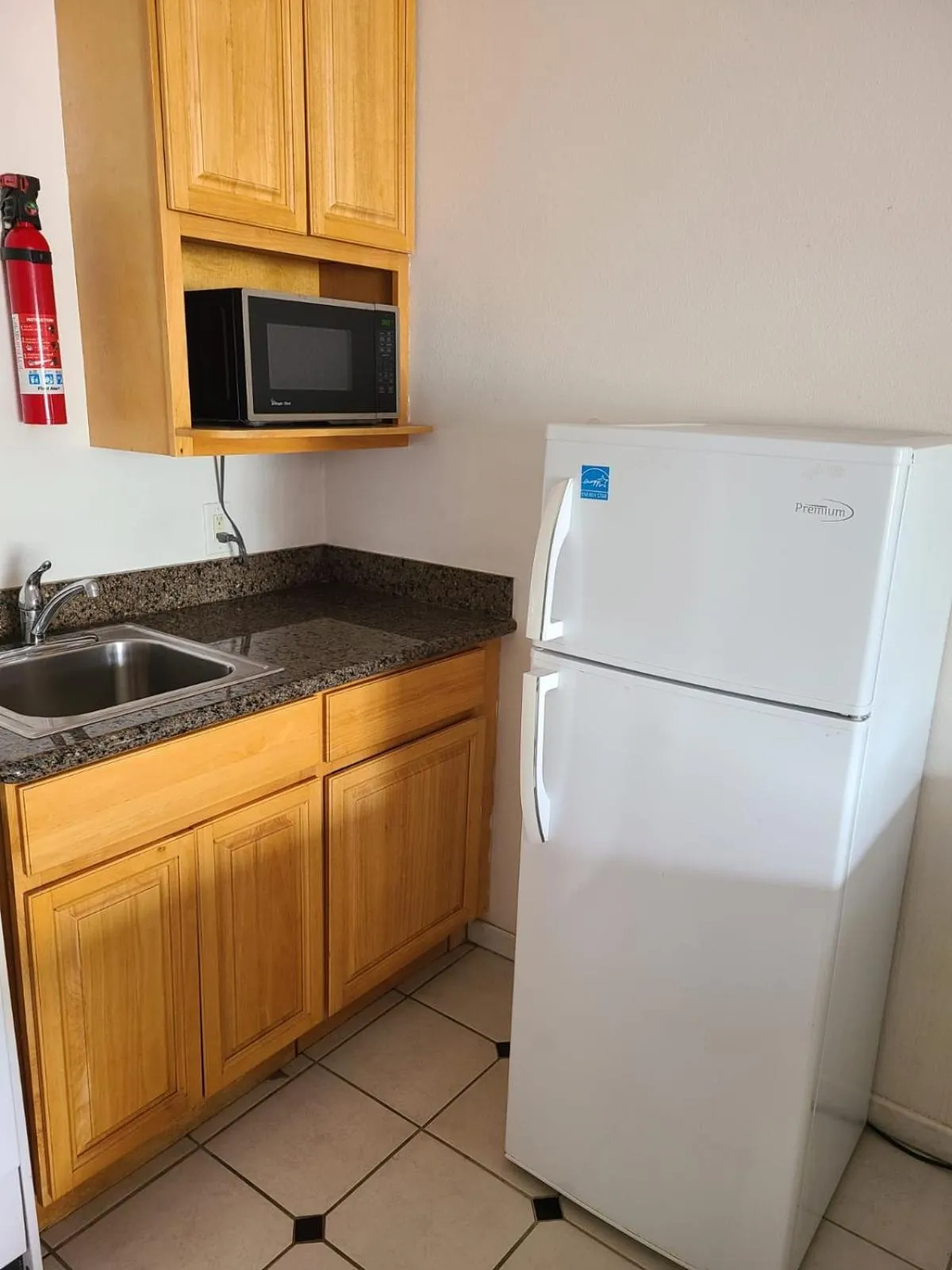 kitchen in All Seasons Lodge