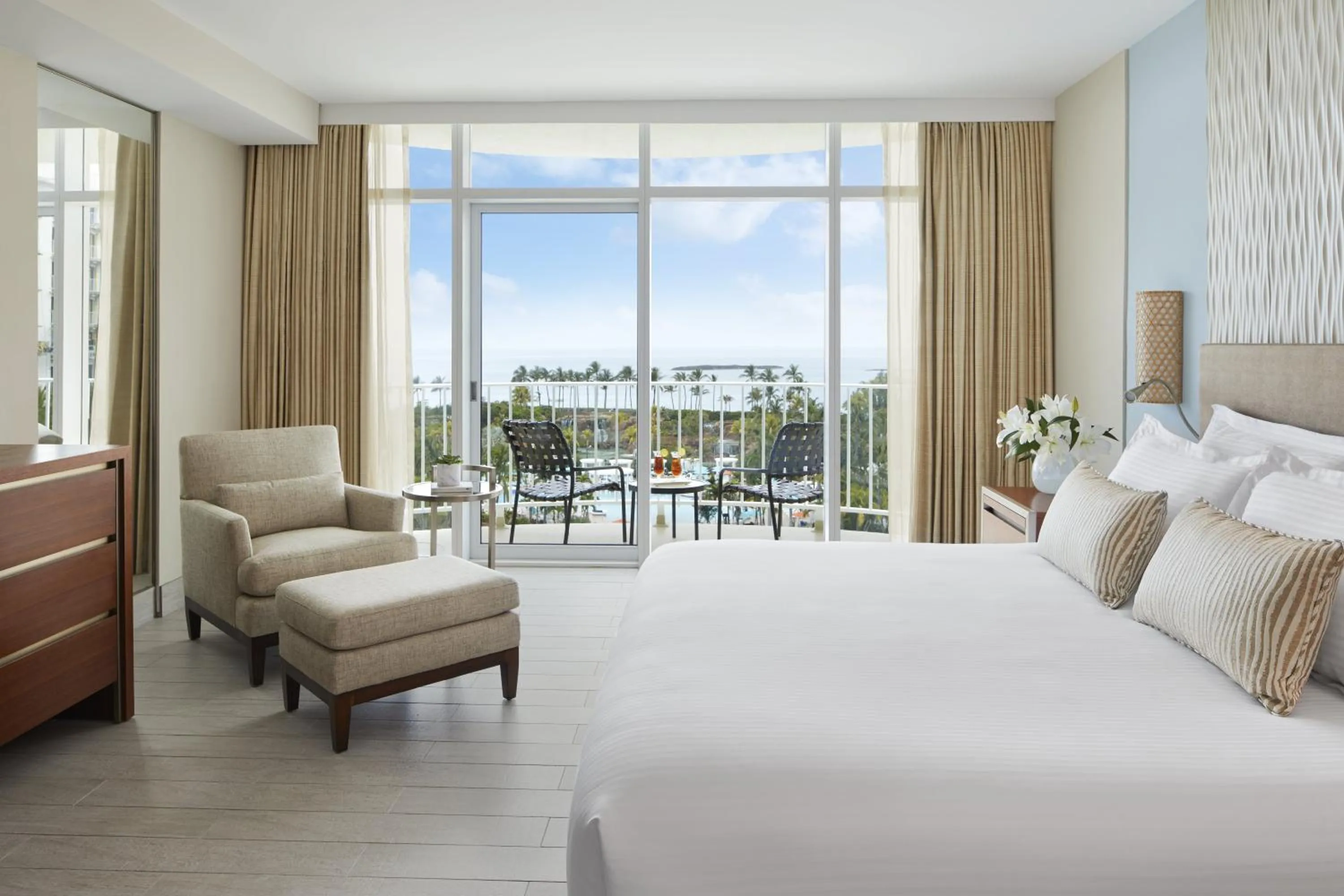 Bed in The Coral at Atlantis