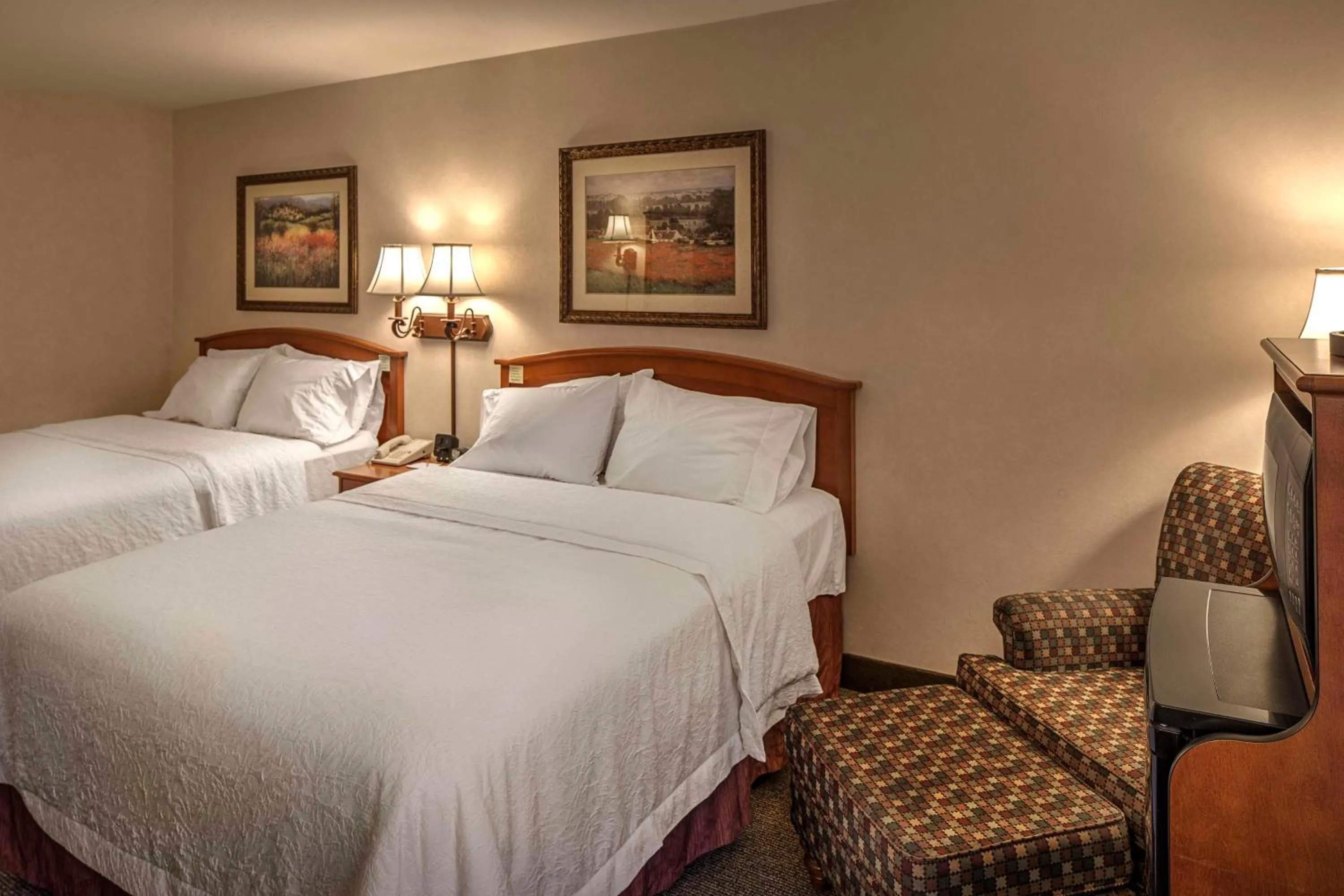 Bed in Comfort Inn Missoula North Shopping District