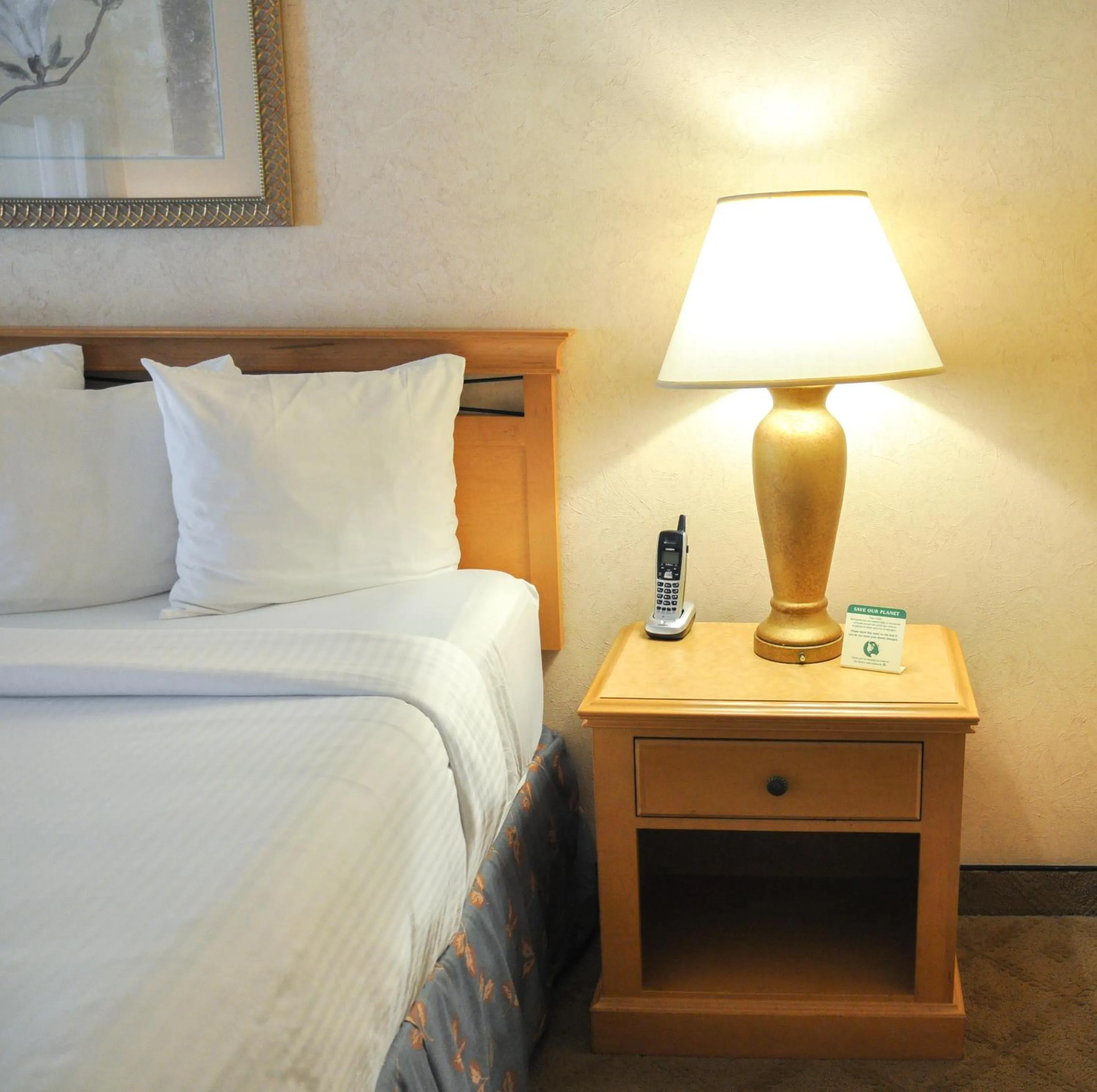 Bedroom, Bed in Piccadilly Inn Airport