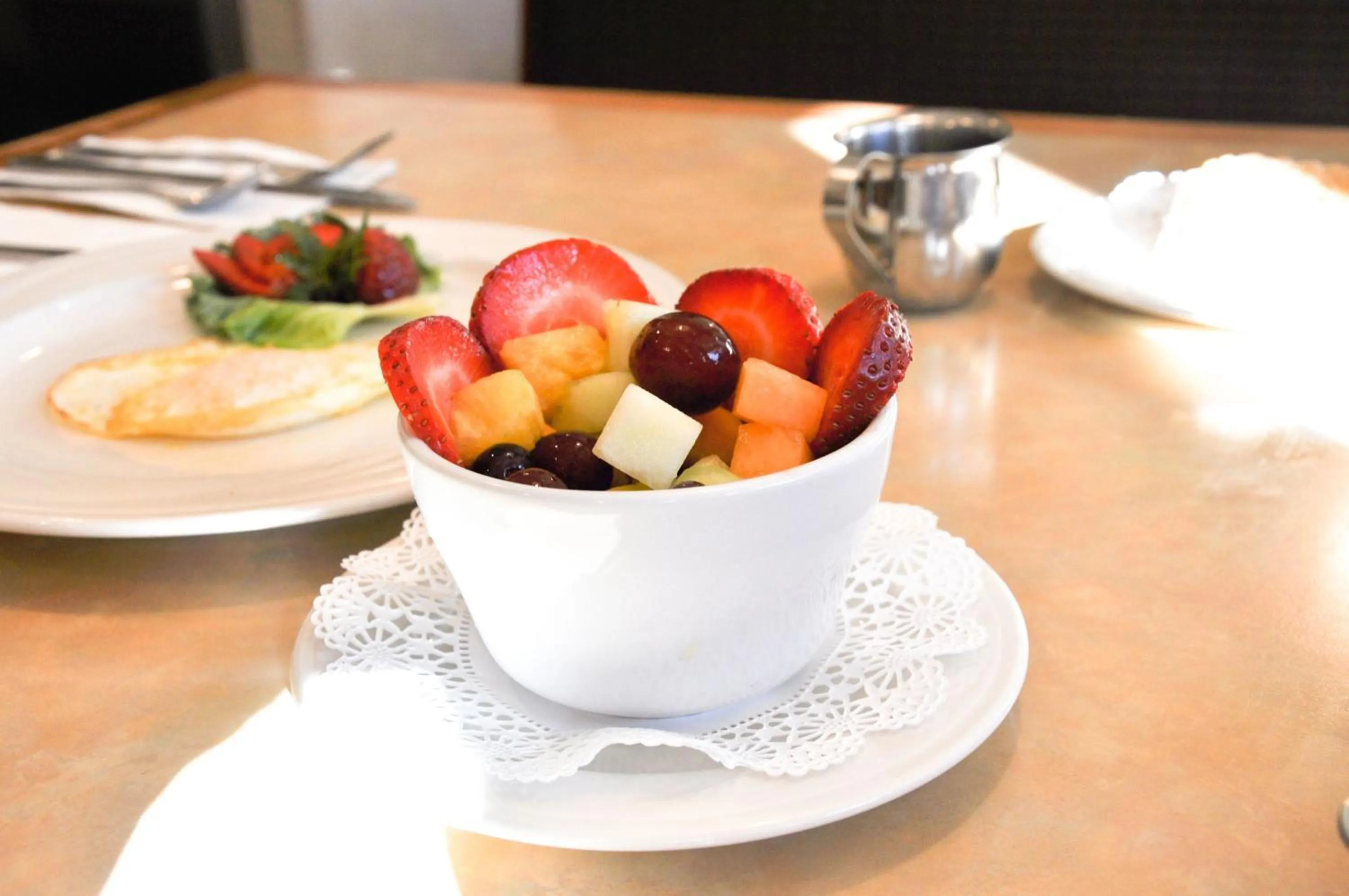 Food in Piccadilly Inn Airport