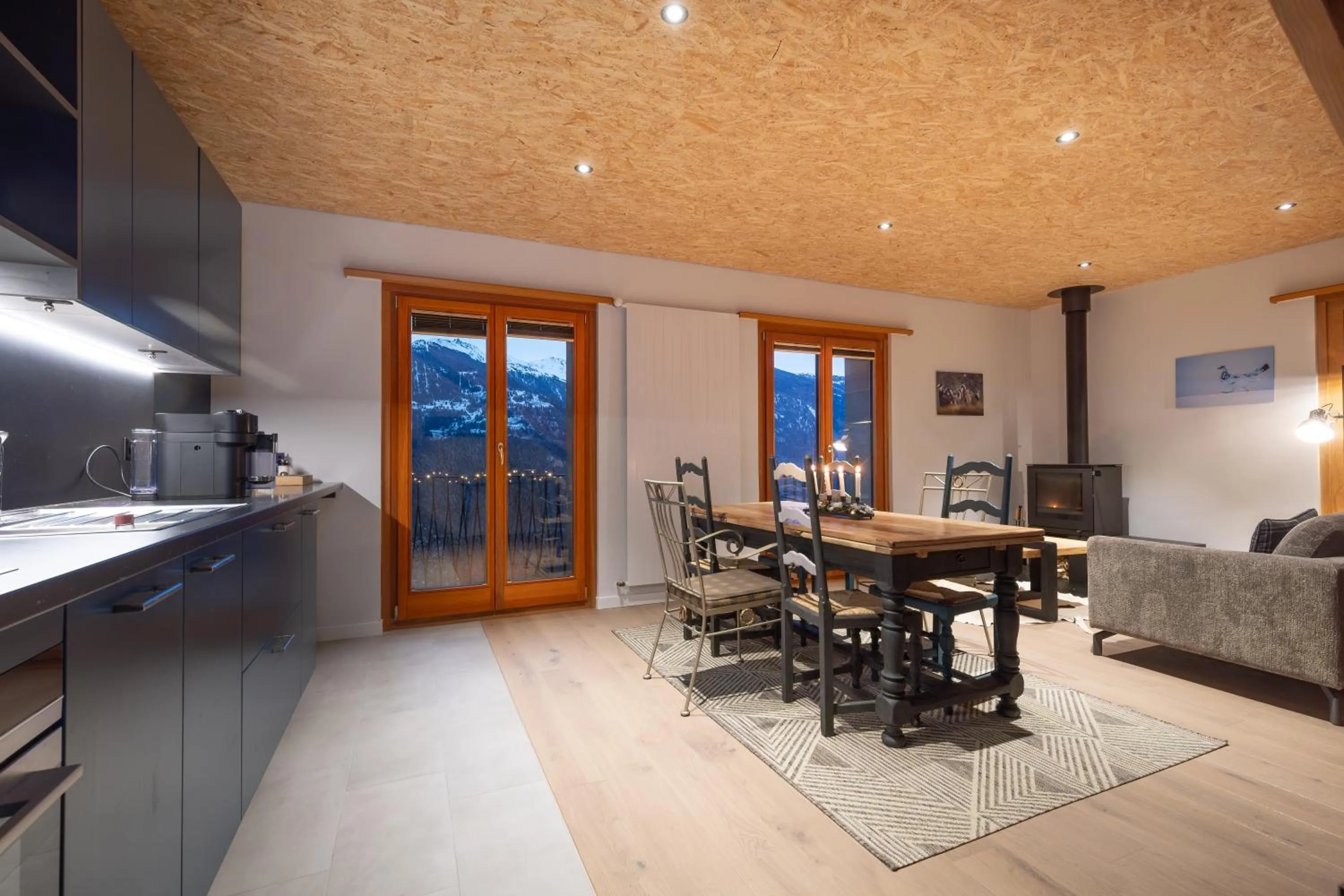 Dining area in B&B La Forge de Diogne - luxury and cosy alpine lodge