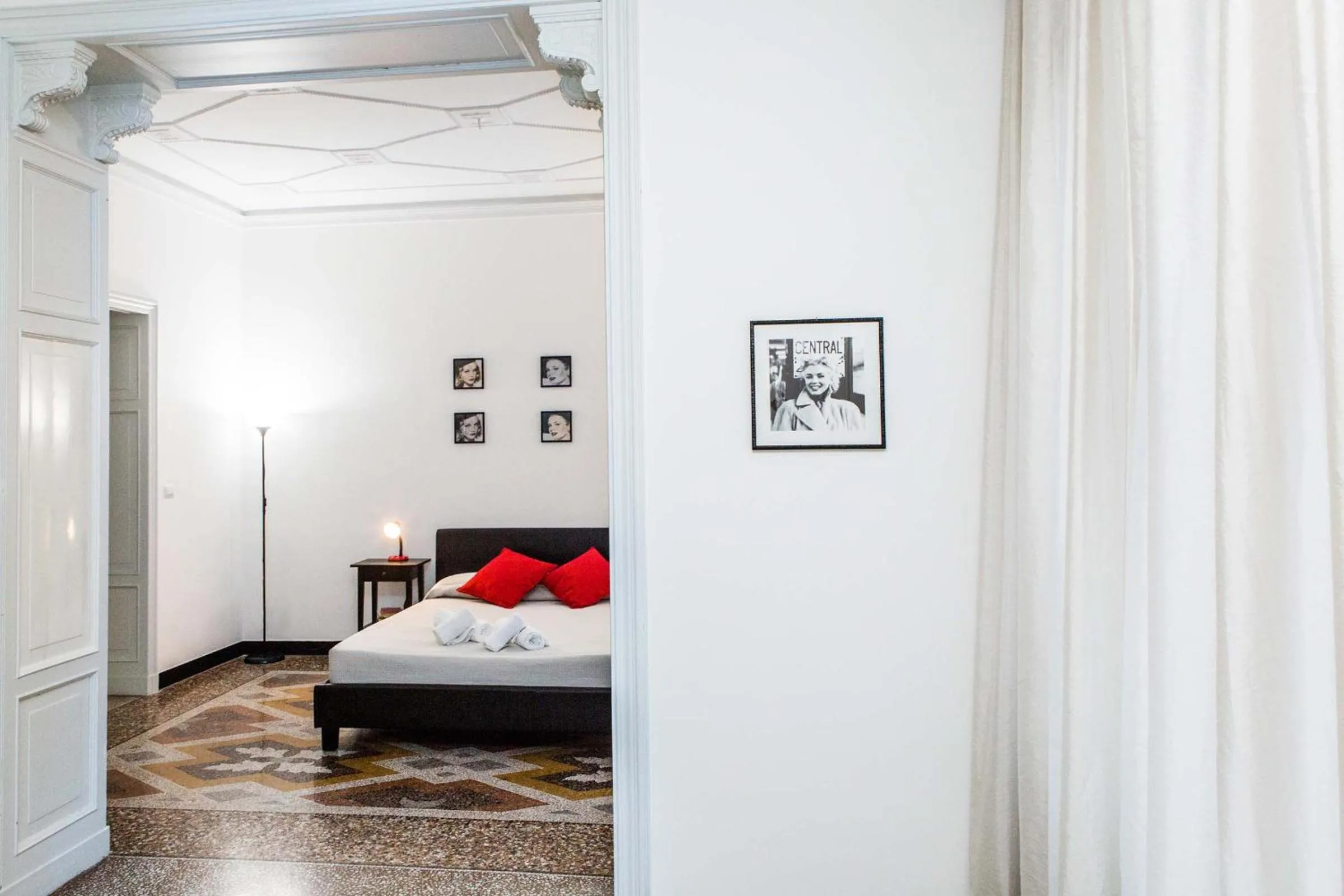 Bed in Leone X Genova Affittacamere