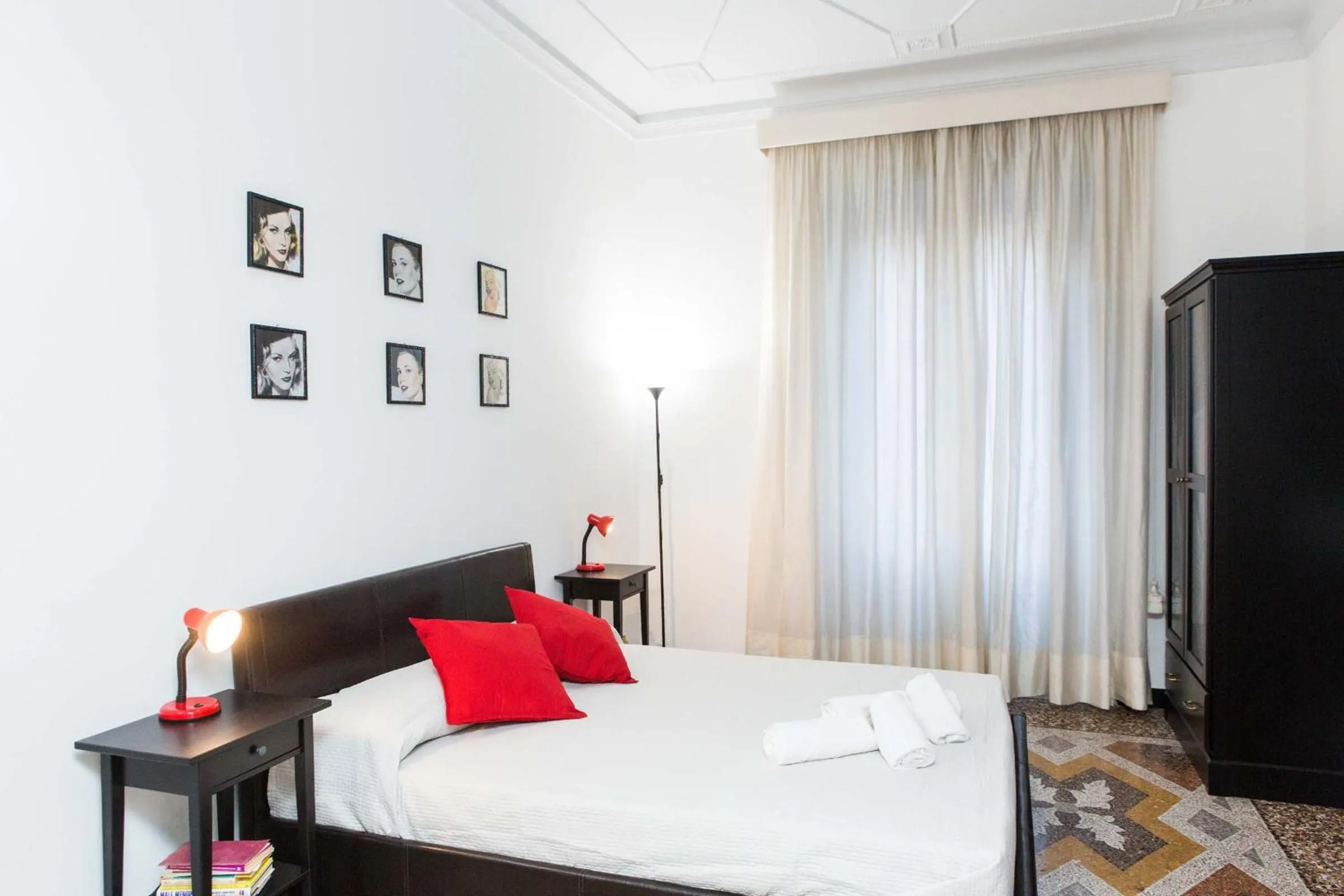 Bed in Leone X Genova Affittacamere