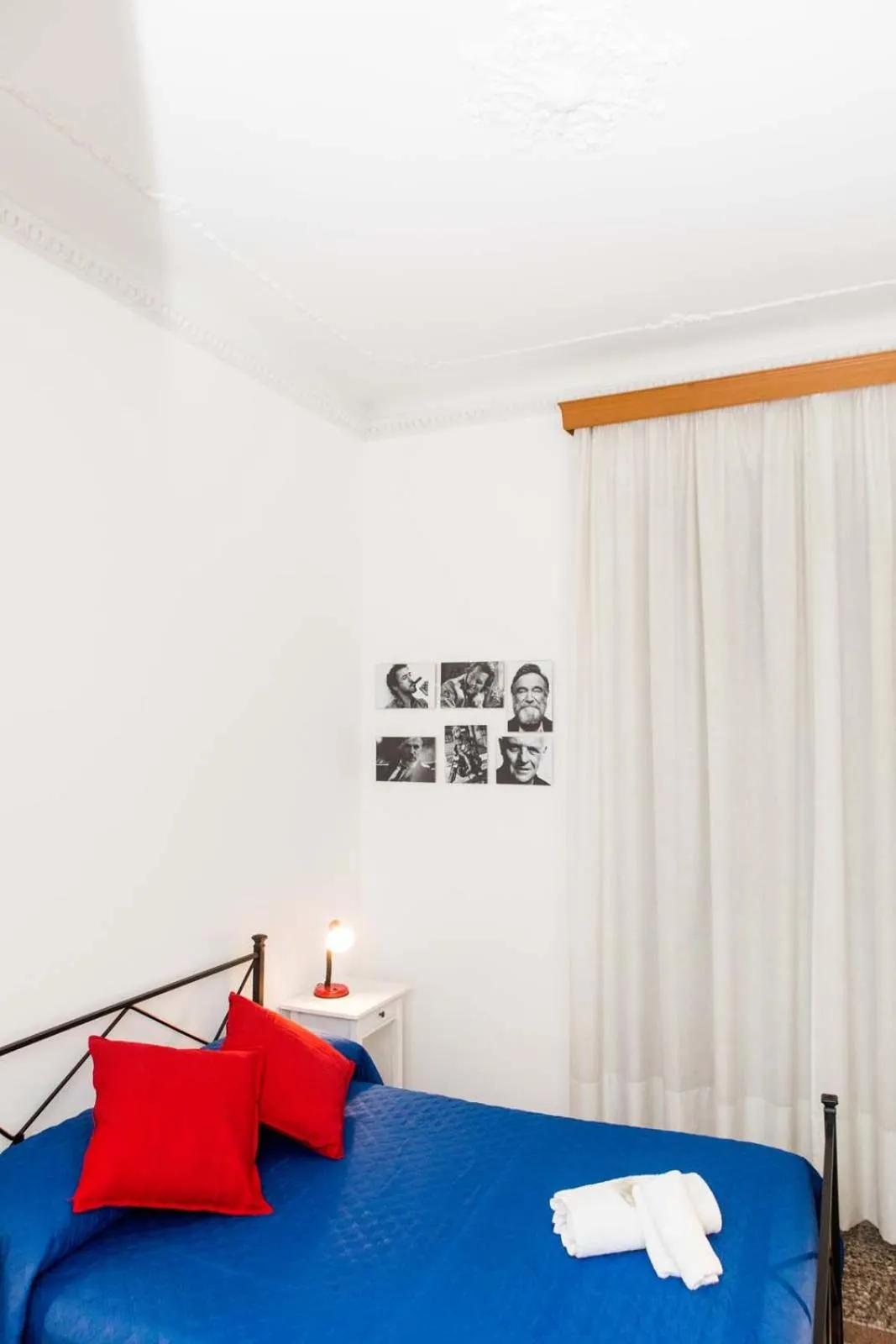 Bed in Leone X Genova Affittacamere