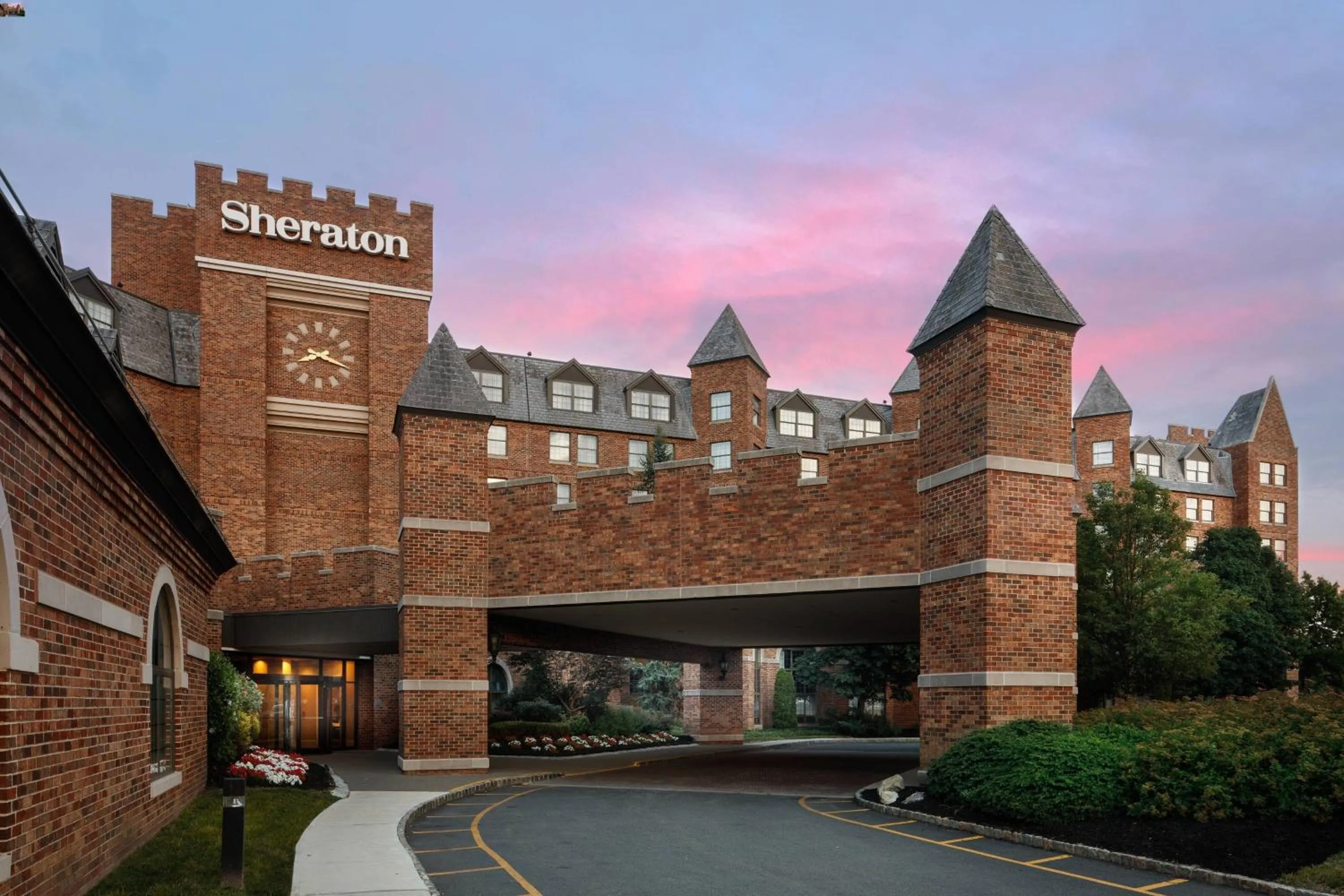 Property building in Sheraton Parsippany Hotel