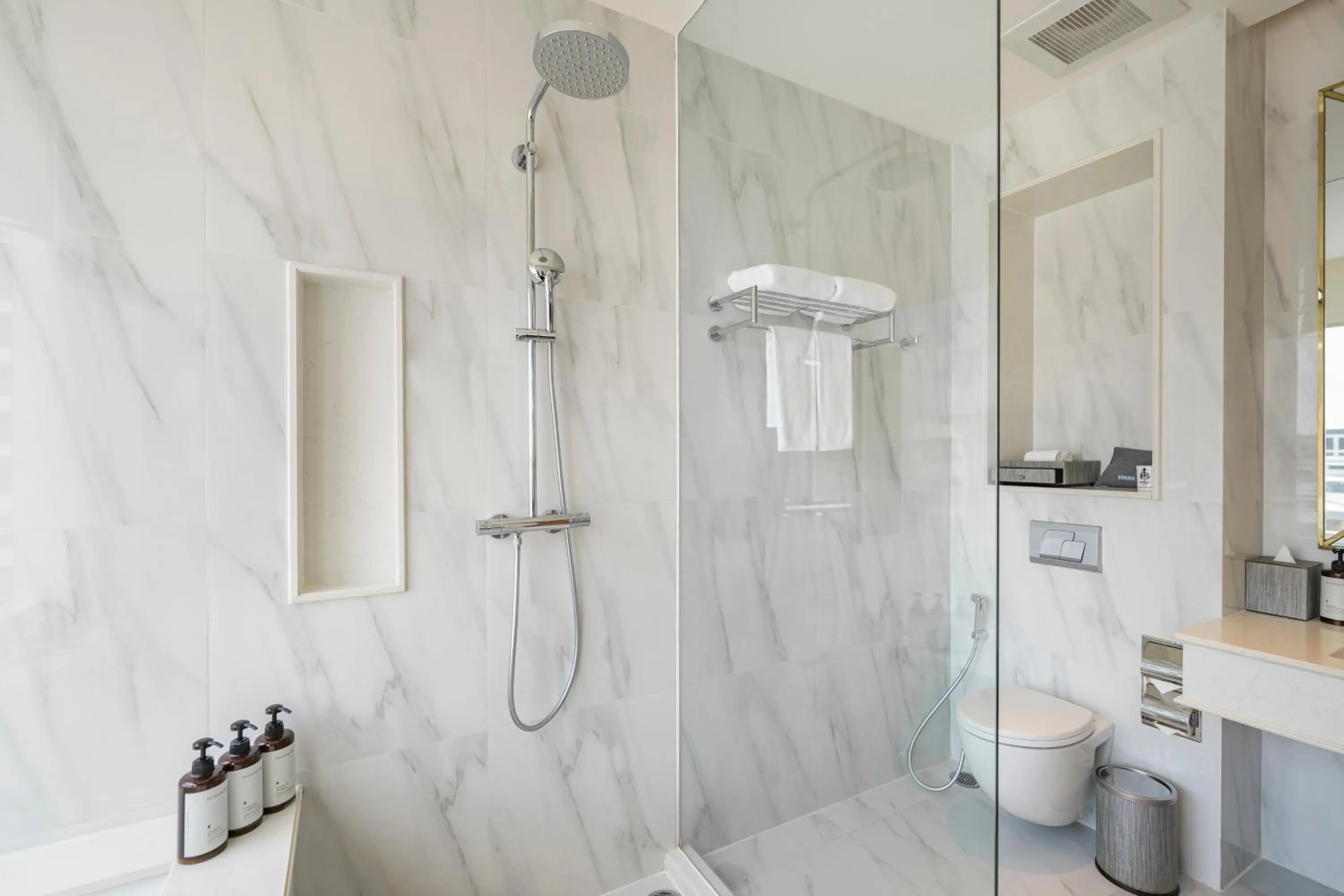 Shower in MUU Bangkok, Small Luxury Hotels of the World