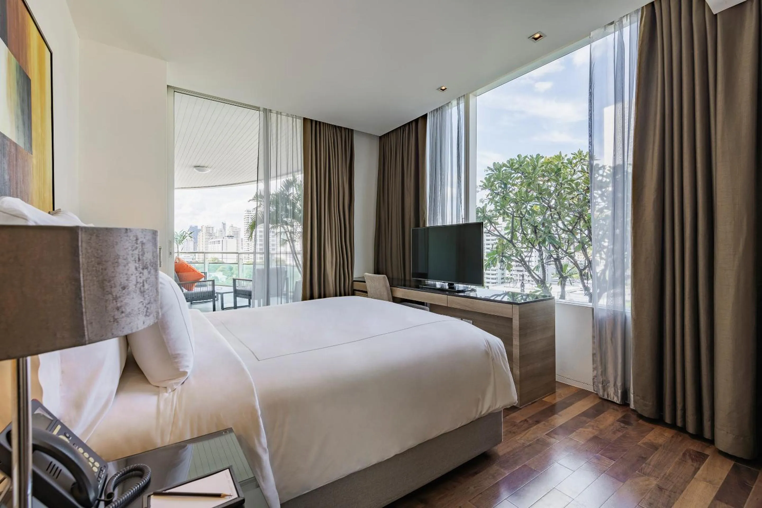 Bed in MUU Bangkok, Small Luxury Hotels of the World