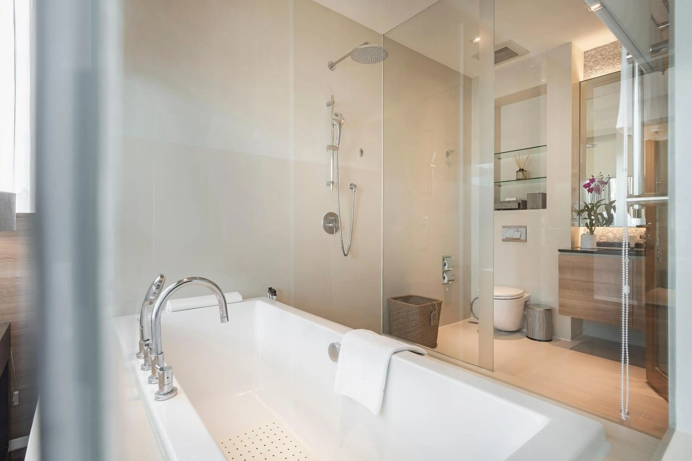 Shower in MUU Bangkok, Small Luxury Hotels of the World