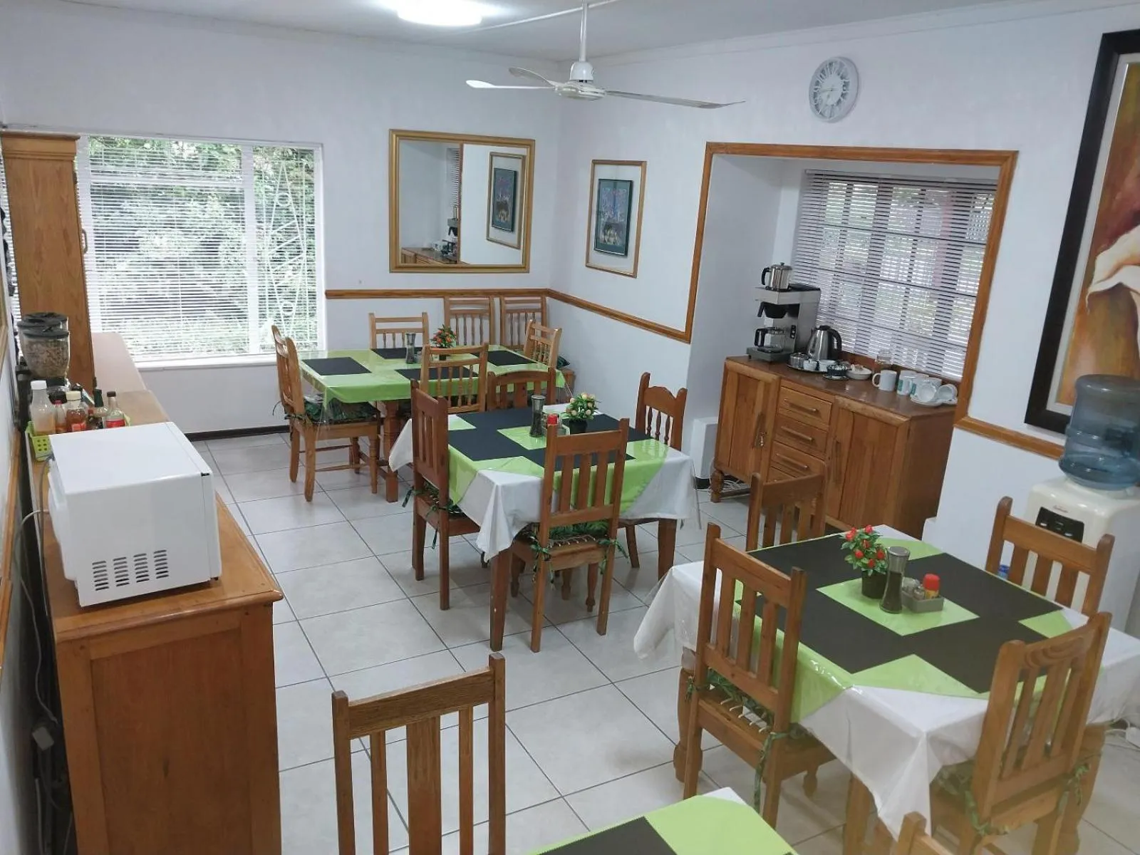 Dining area in Lily Guesthouse