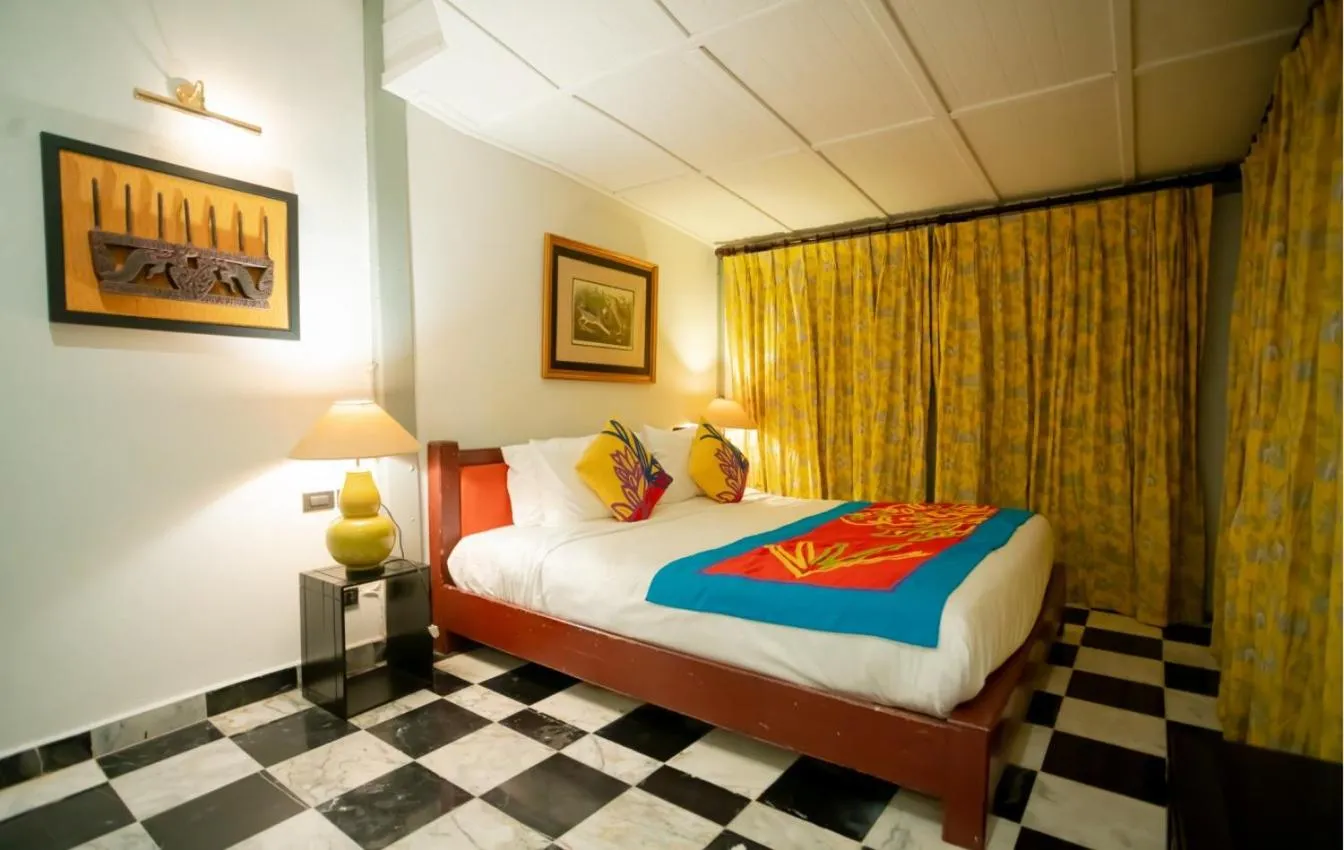 Bed in Zantiis Ndol Villas