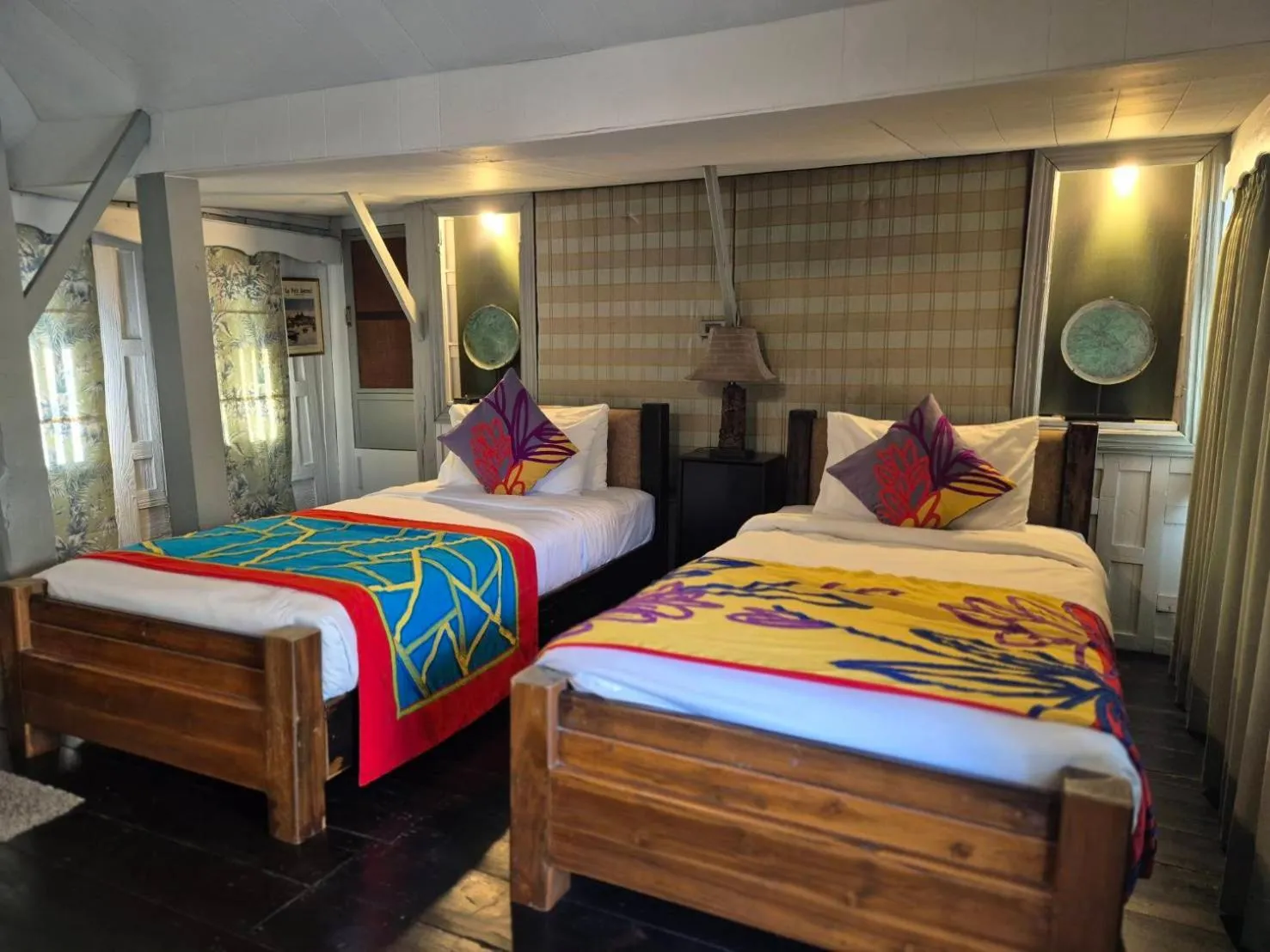 Bed in Zantiis Ndol Villas