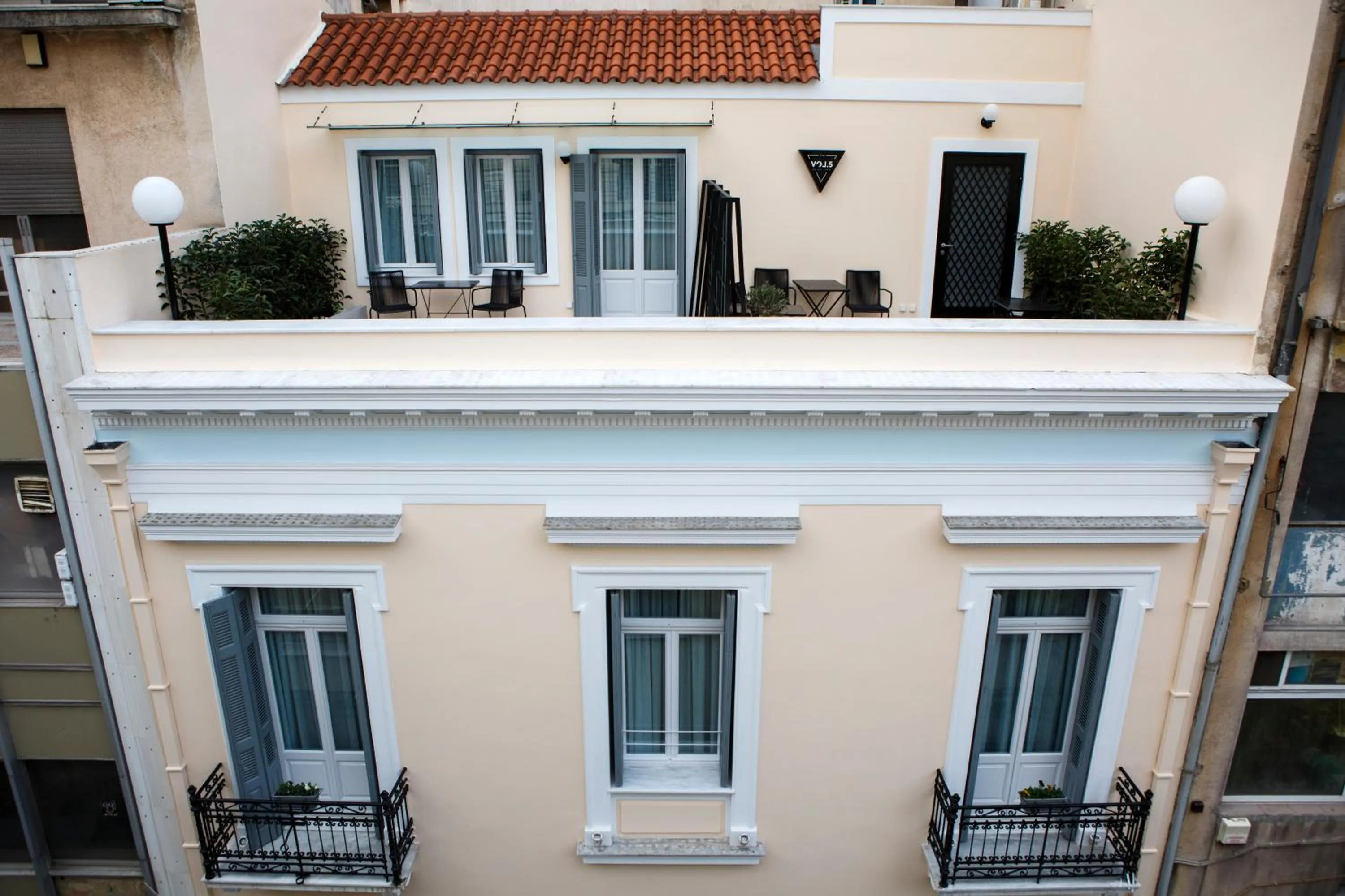 Property building in Vol.5