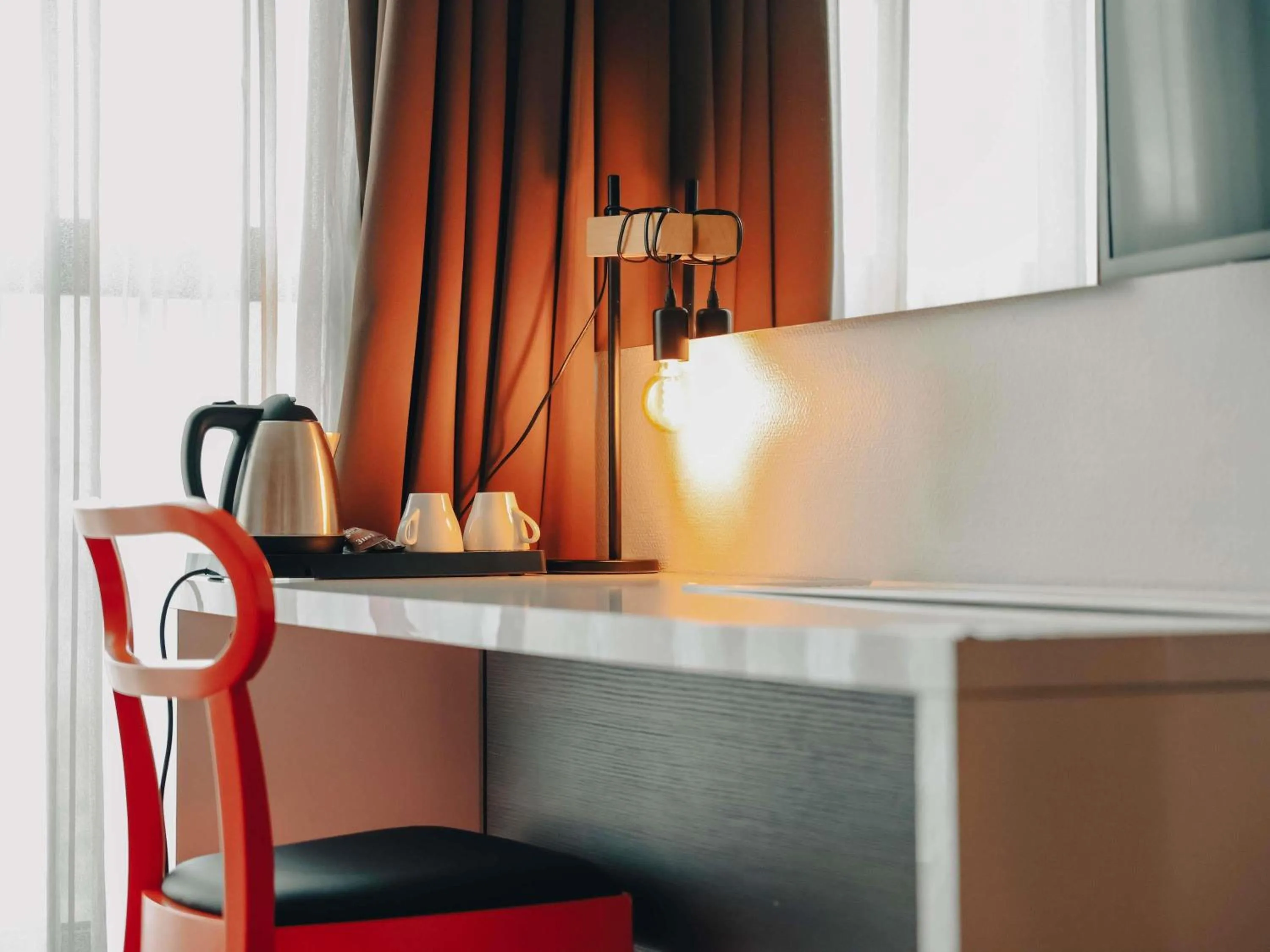 Bedroom in ibis Styles Sarajevo