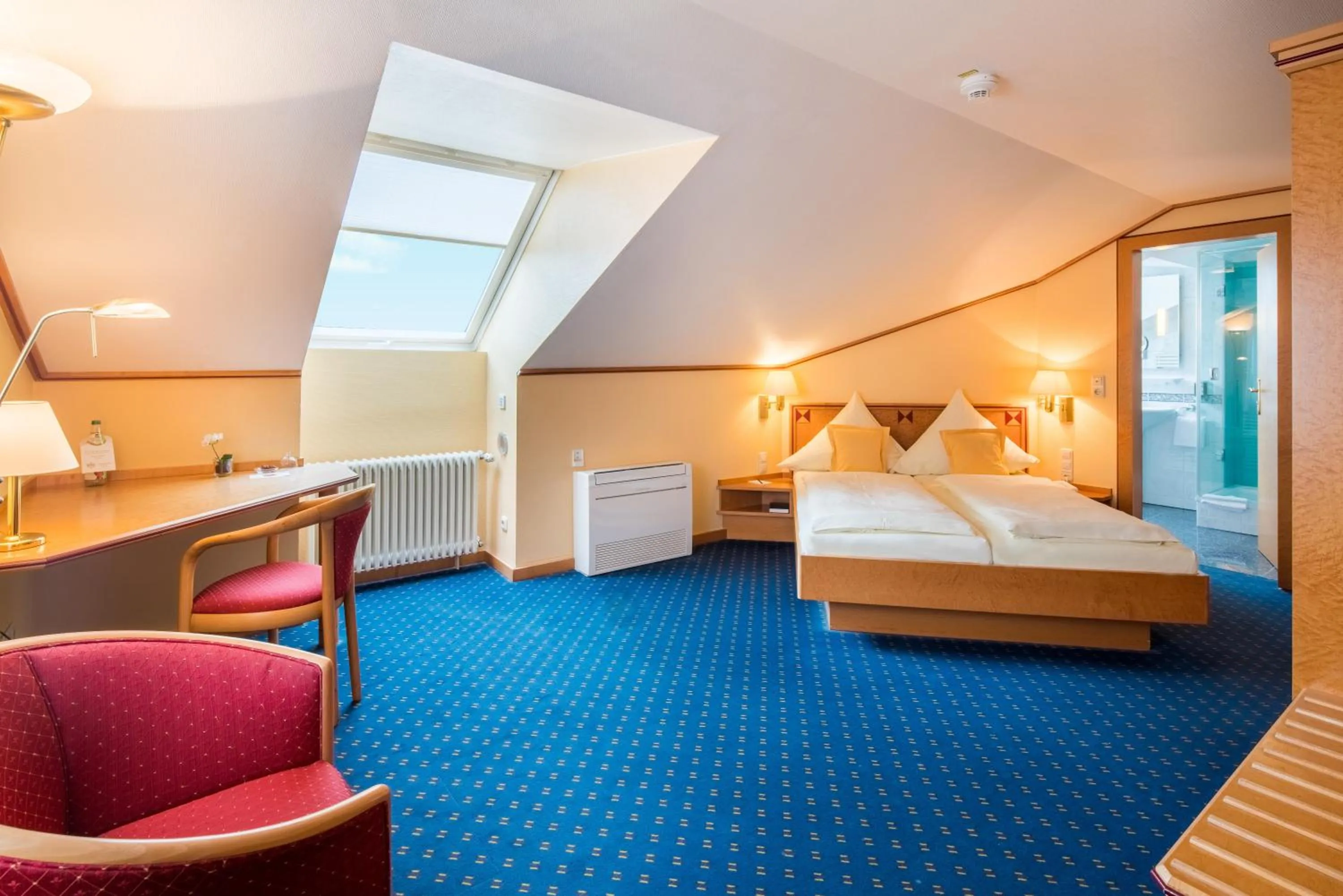 Bed in Hotel Asemann Planegg