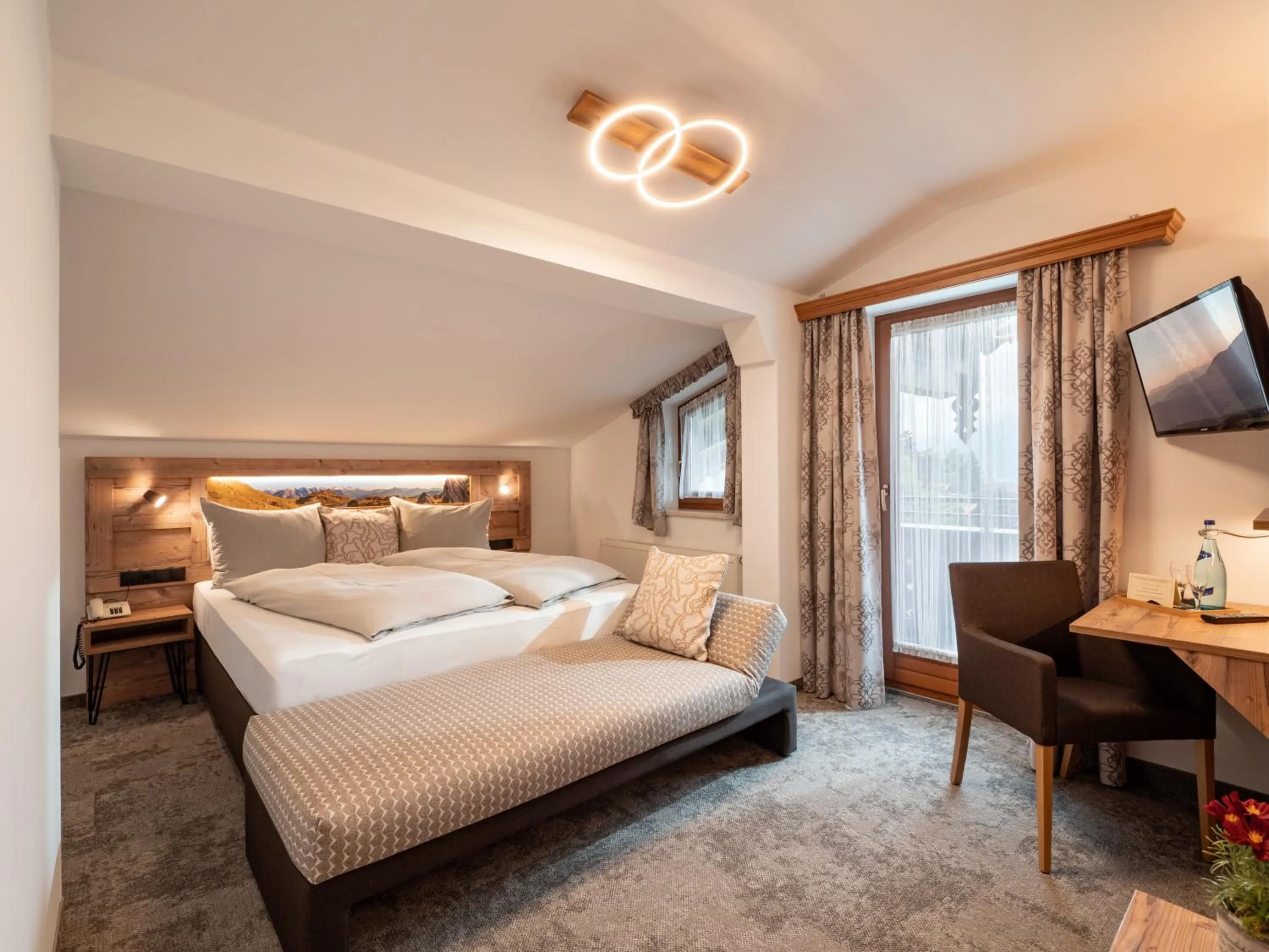 Photo of the whole room, Bed in Hotel Garni Ferienhof