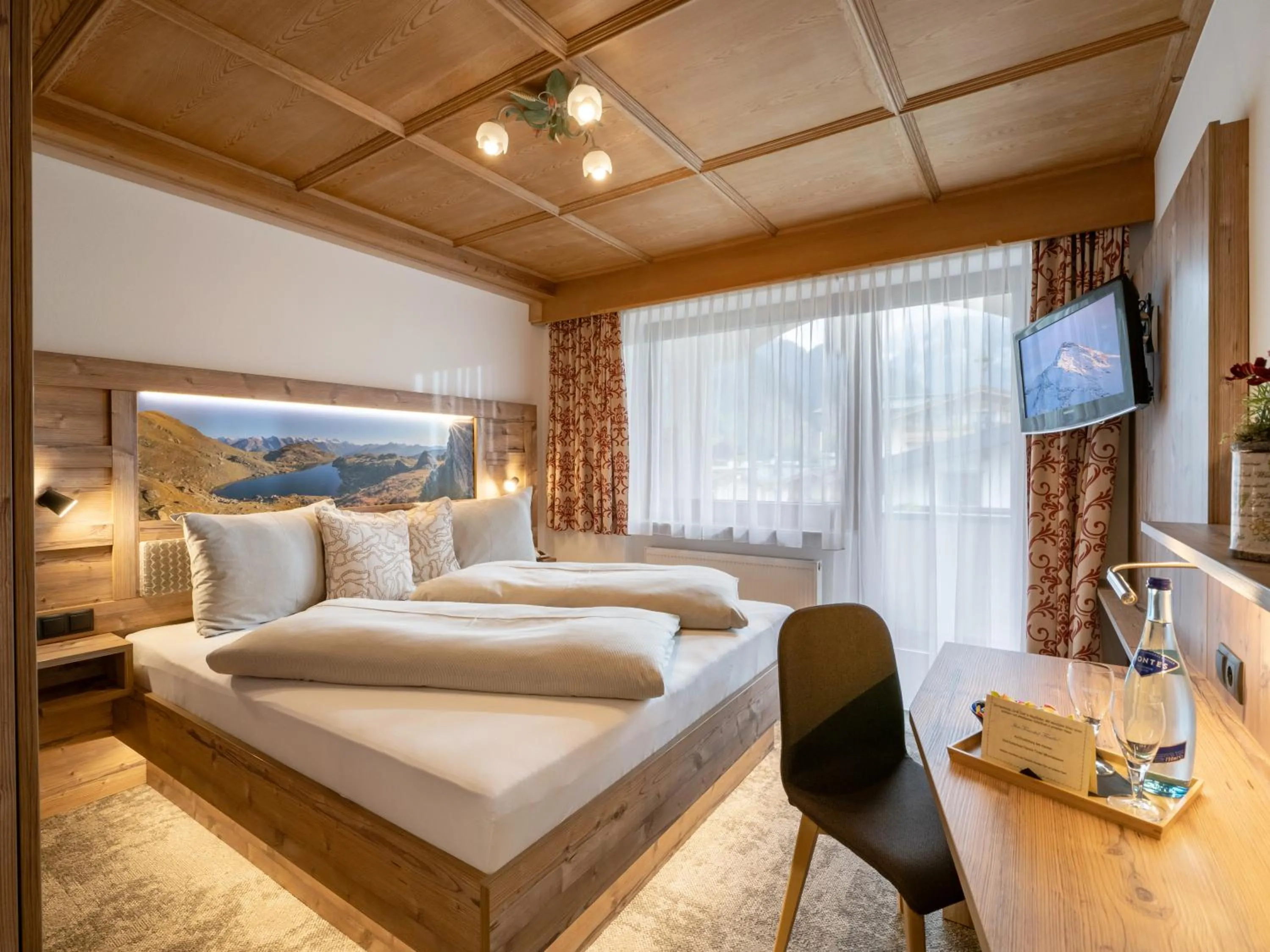 Photo of the whole room, Bed in Hotel Garni Ferienhof