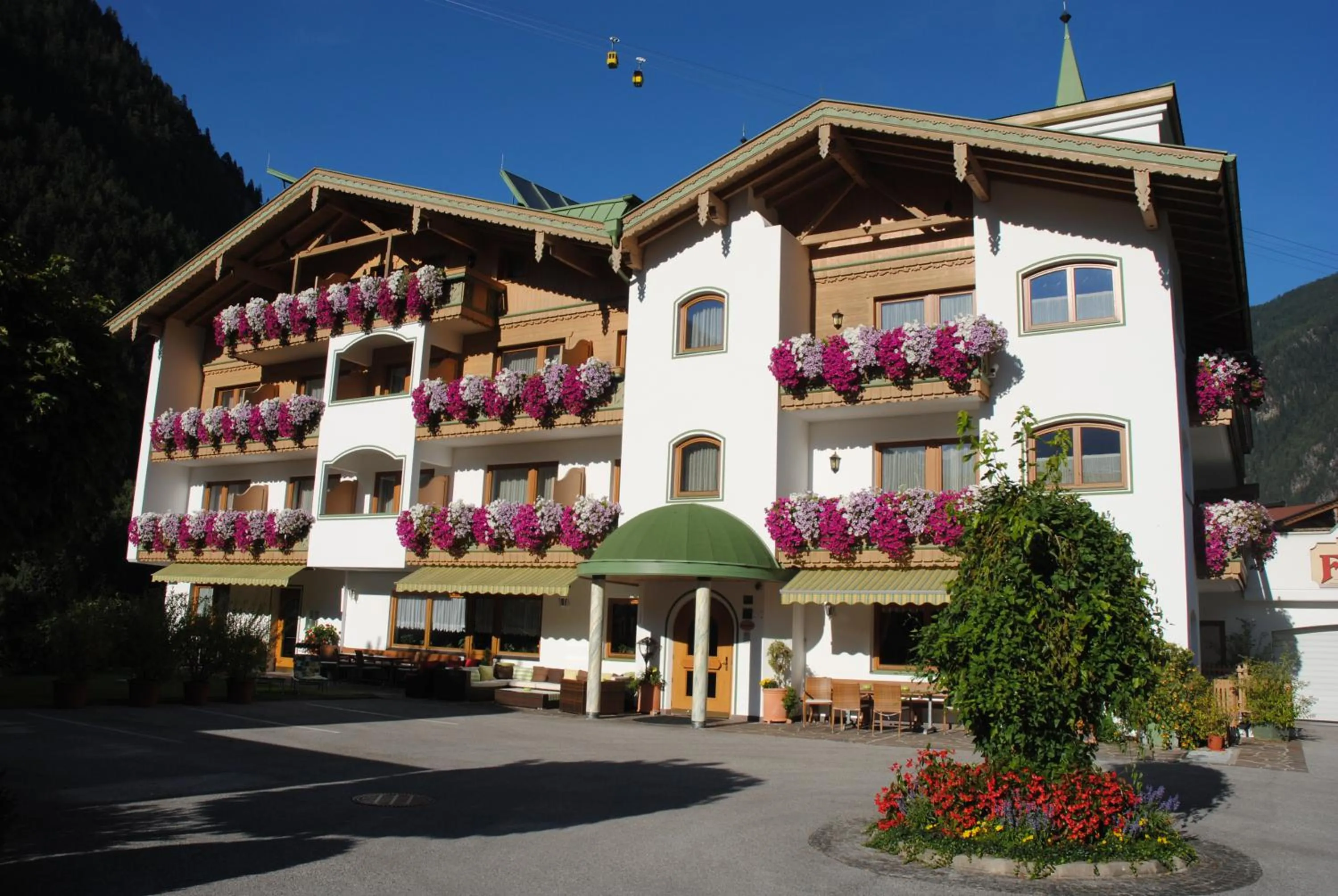 Property building in Hotel Garni Ferienhof