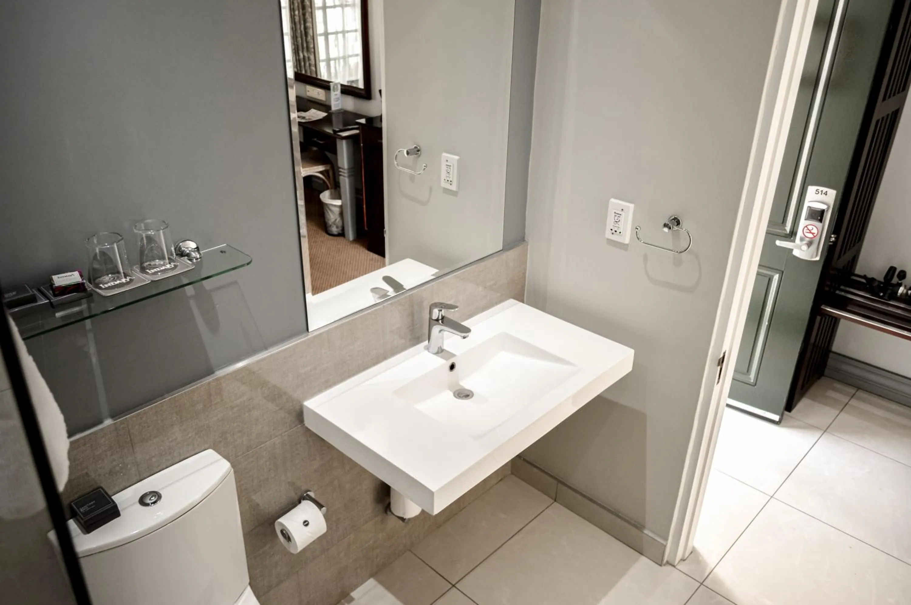 Bathroom in Indaba Hotel, Spa & Conference Center