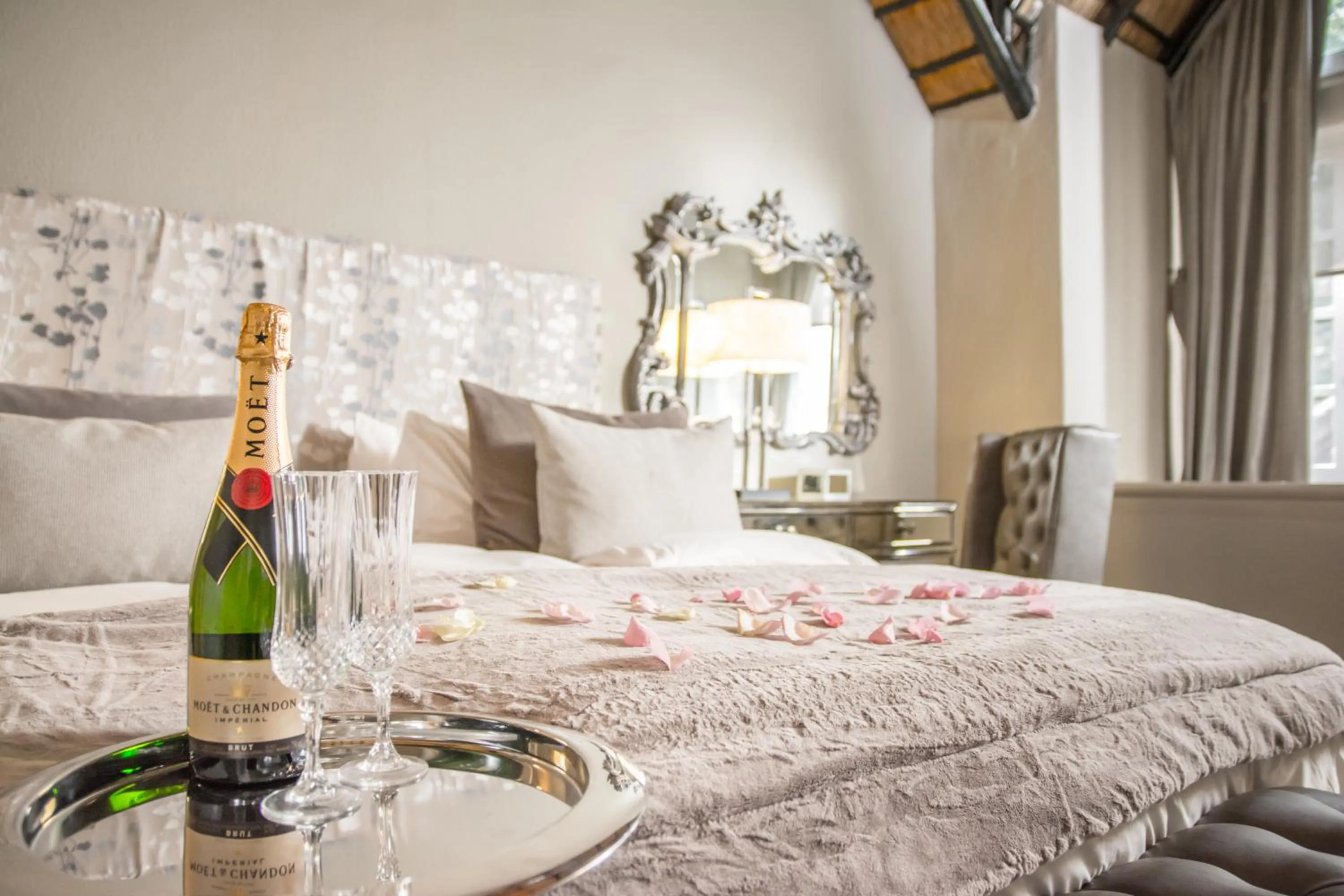 Bedroom, Bed in Indaba Hotel, Spa & Conference Center