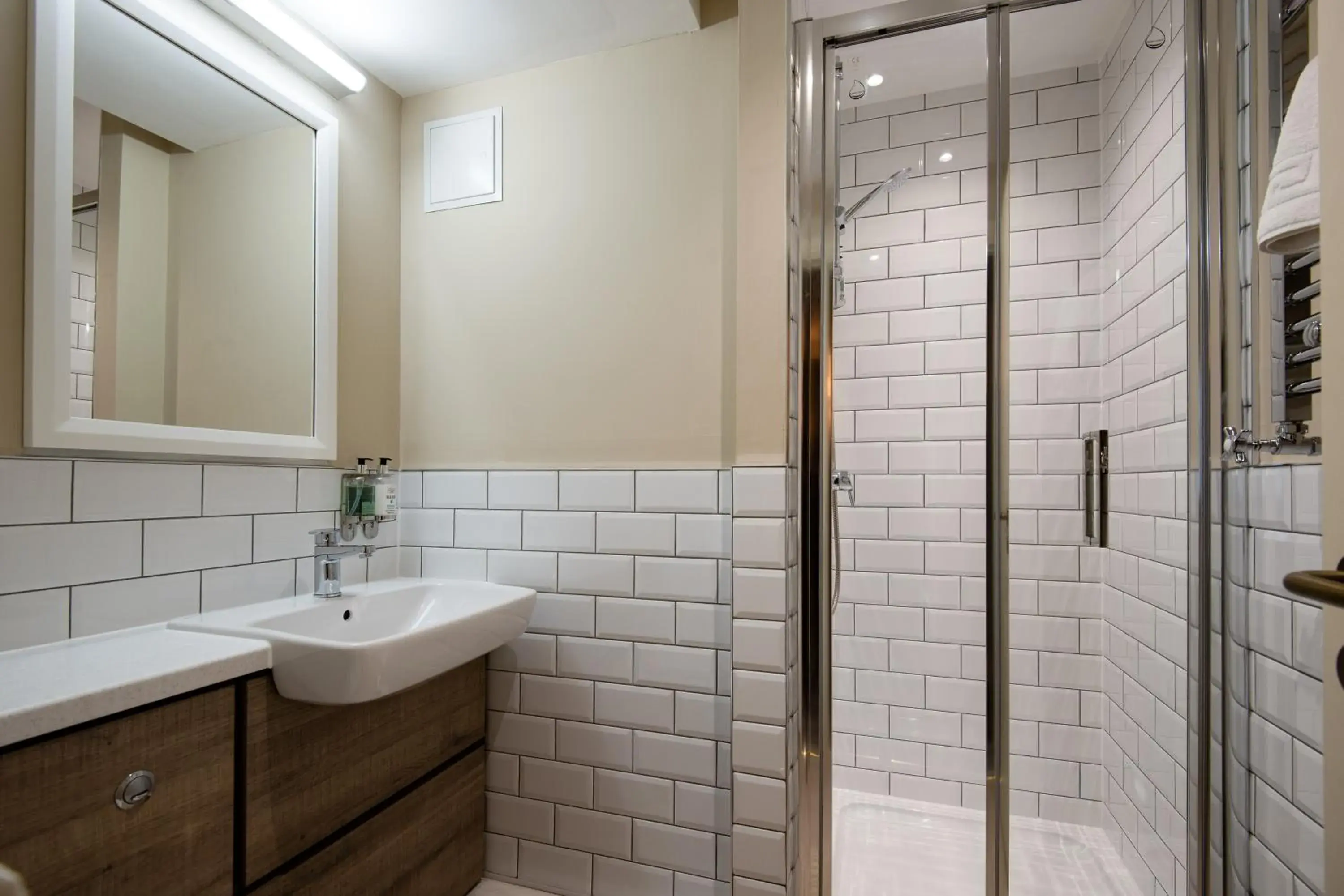 Family Room in The Pheasant Inn - The Inn Collection Group Family Room in The Pheasant Inn - The Inn Collection Group