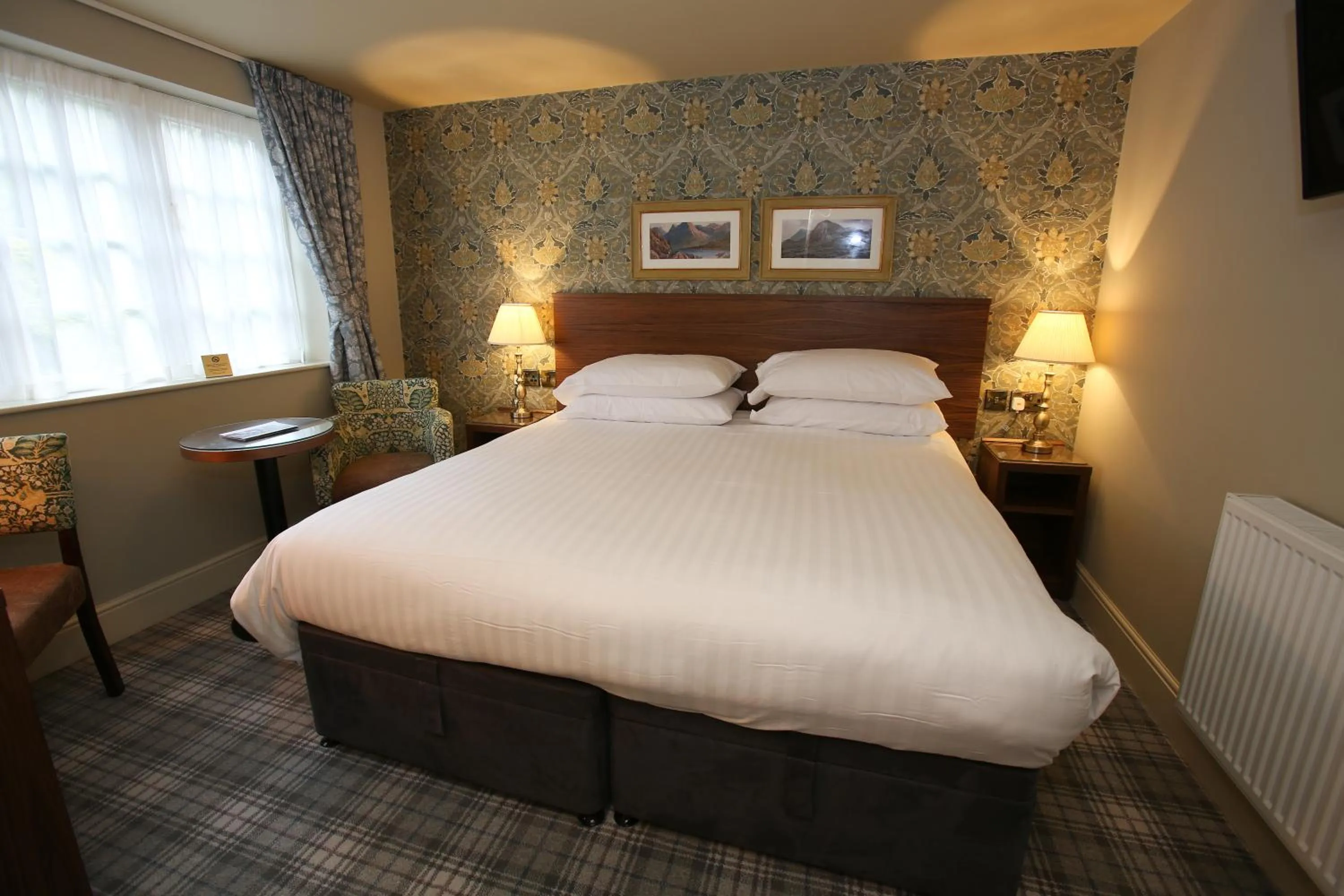 Bed in The Pheasant Inn - The Inn Collection Group