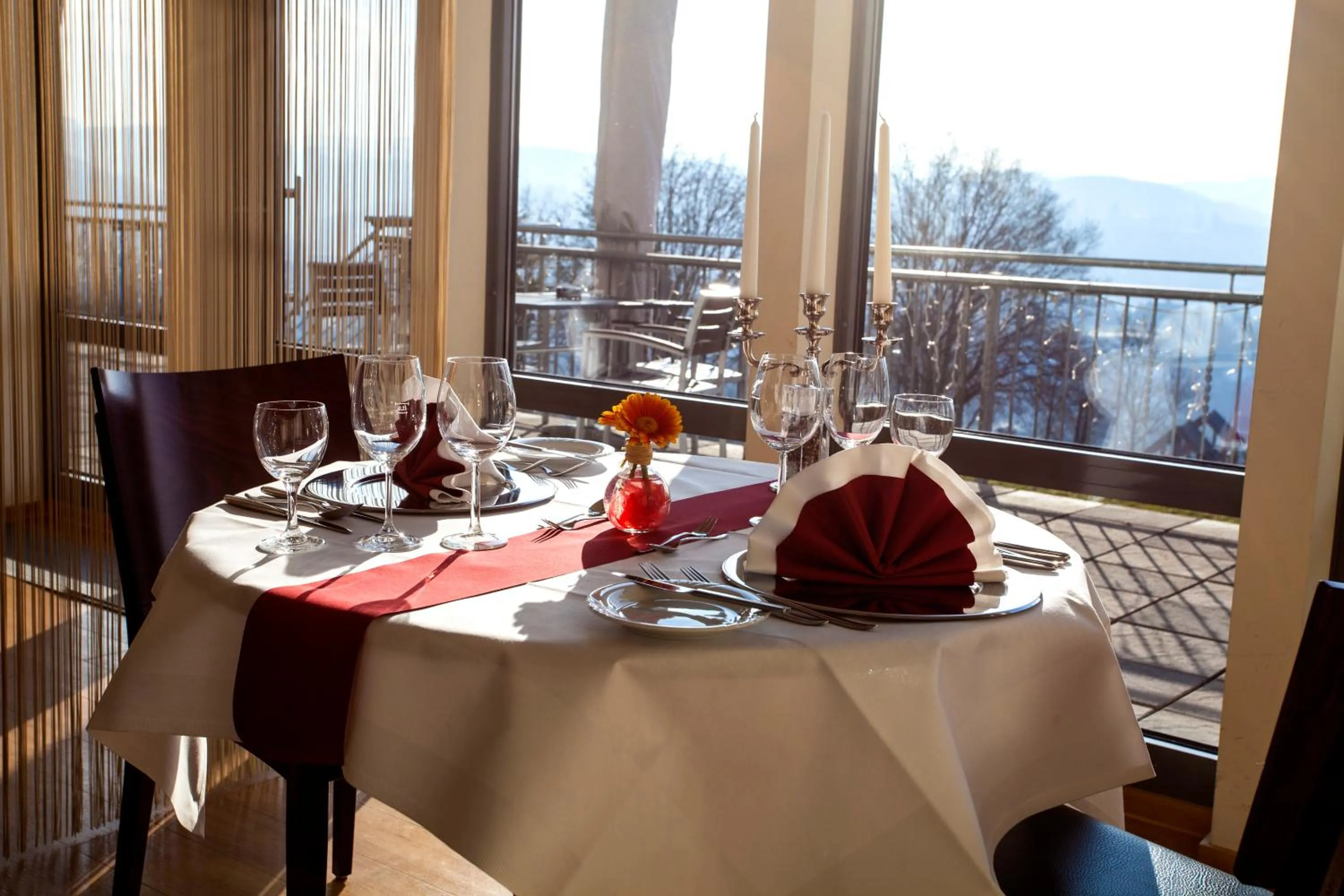 Restaurant/places to eat in Phönix Hotel