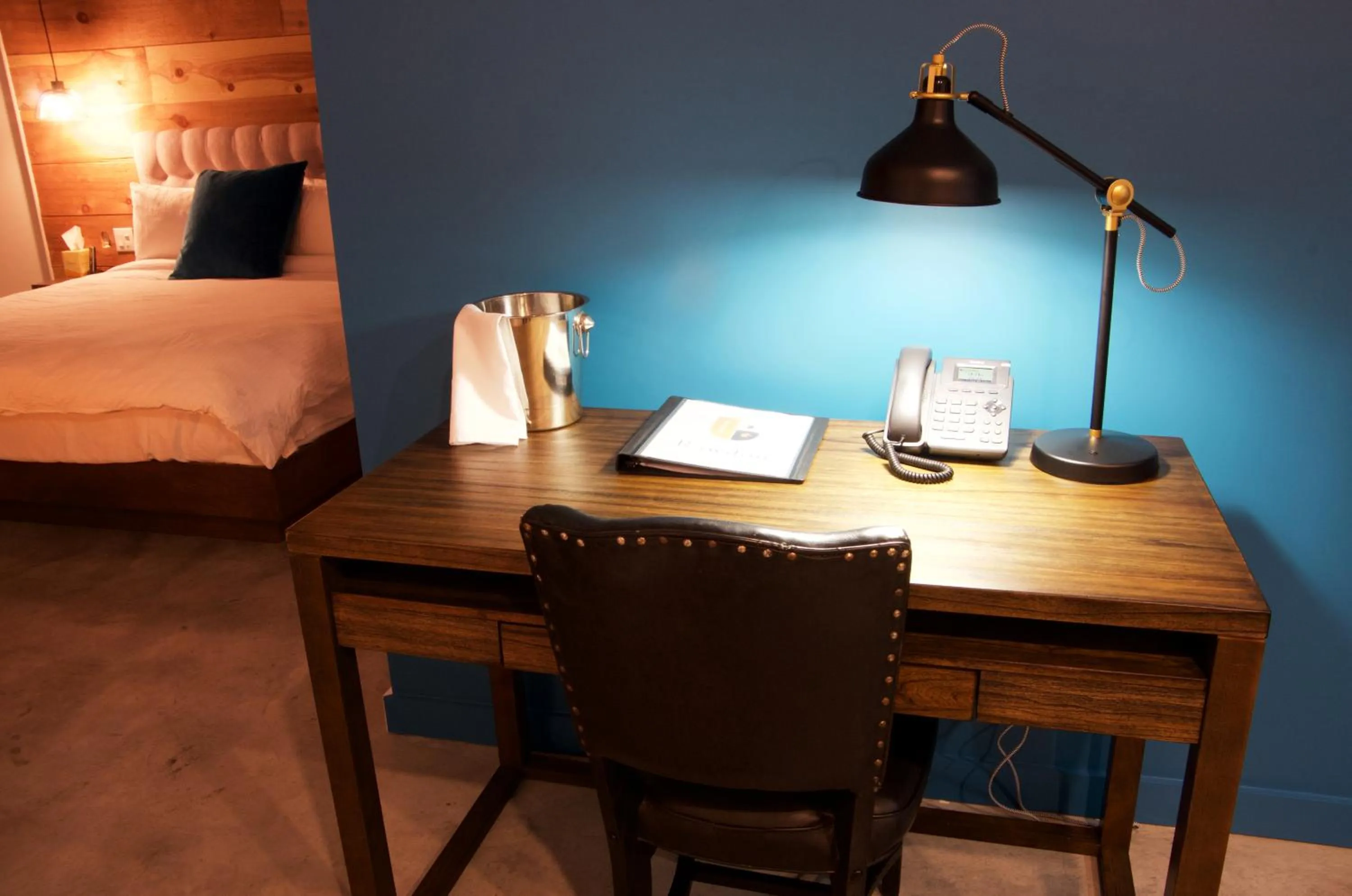 Business facilities, Bed in Rawdon Golf Resort