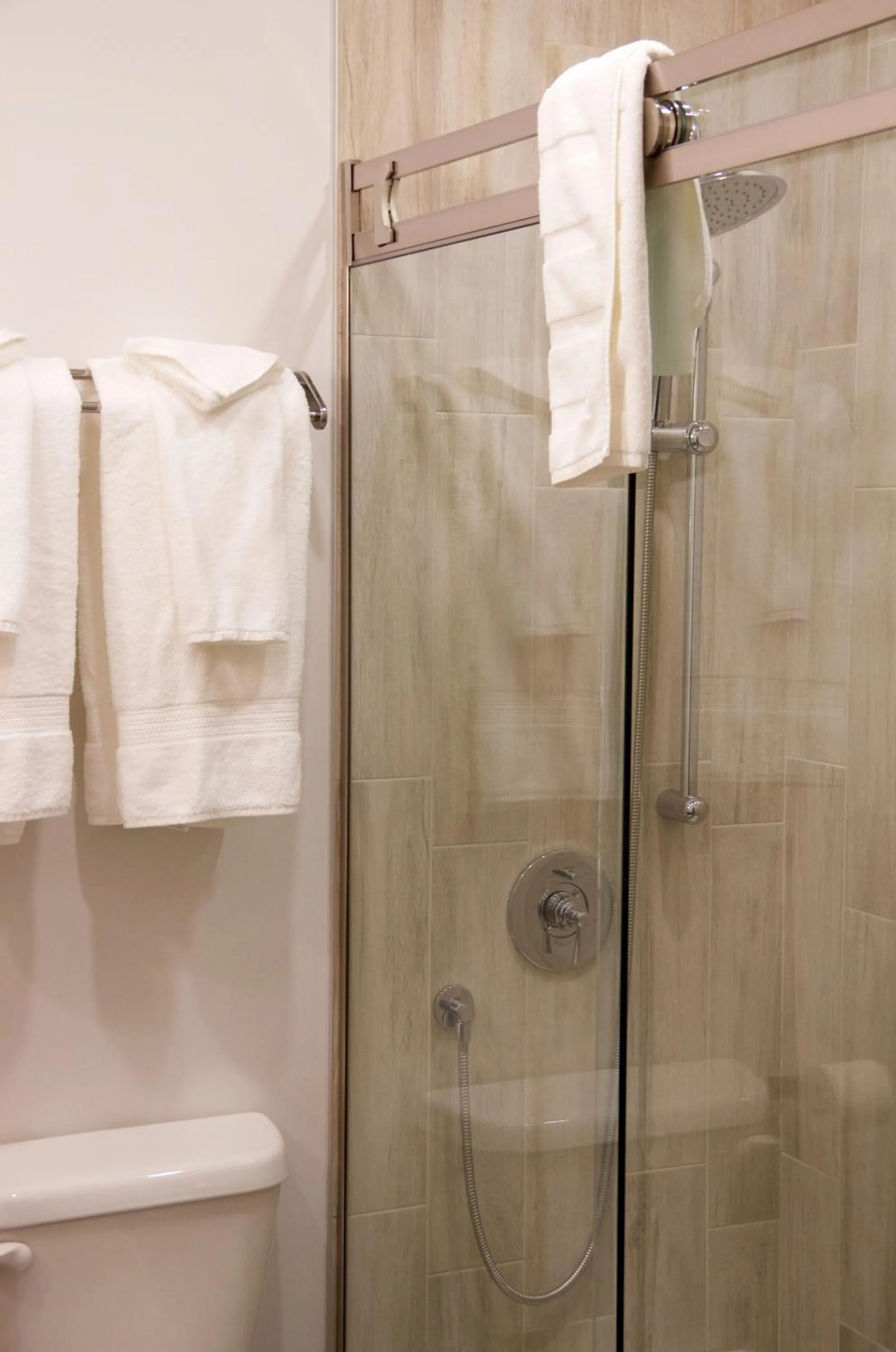 Bathroom in Rawdon Golf Resort