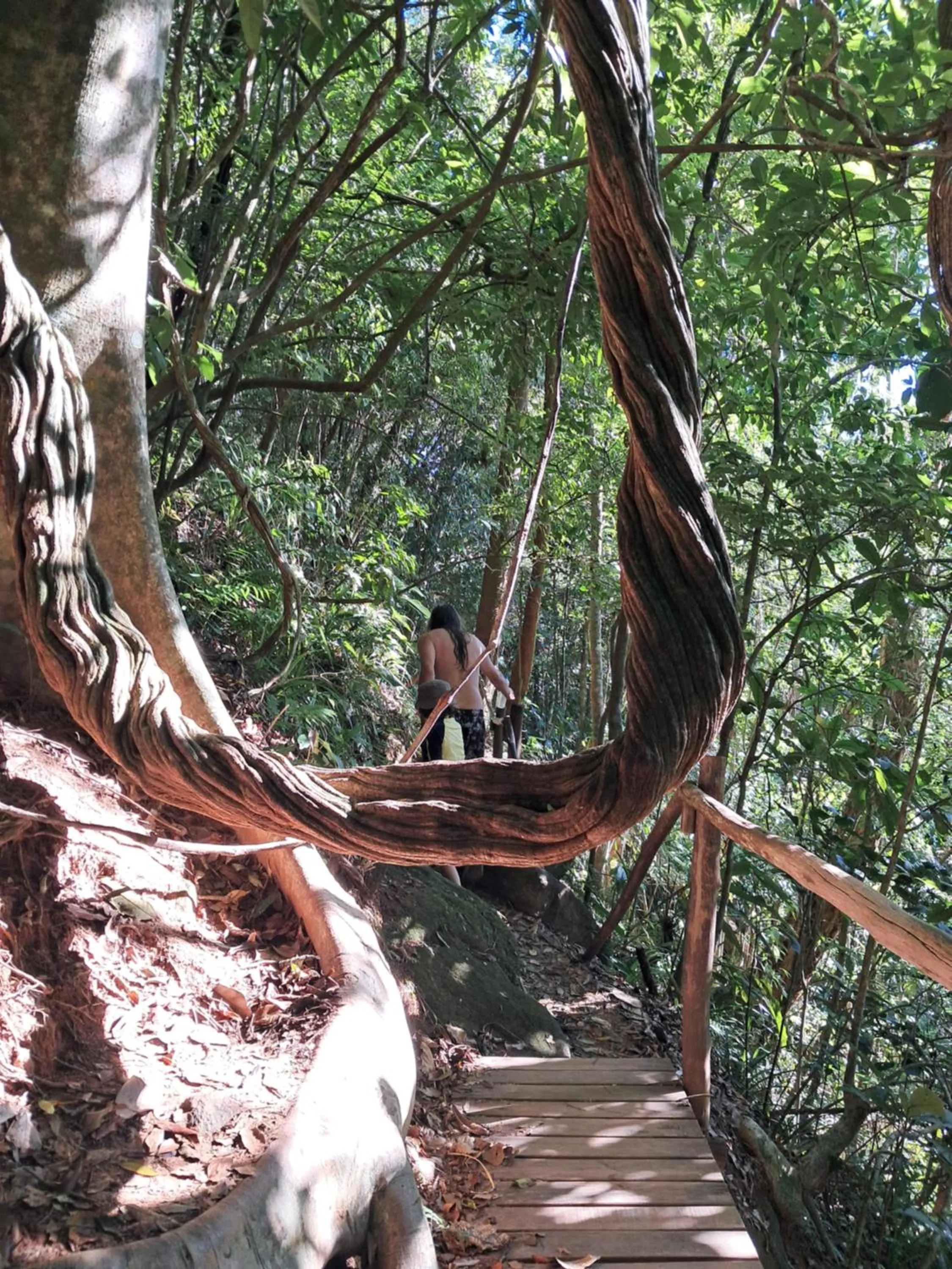 Chalé Praia Boiçucanga wi fi piscina Village Mirante Litoral Norte SP