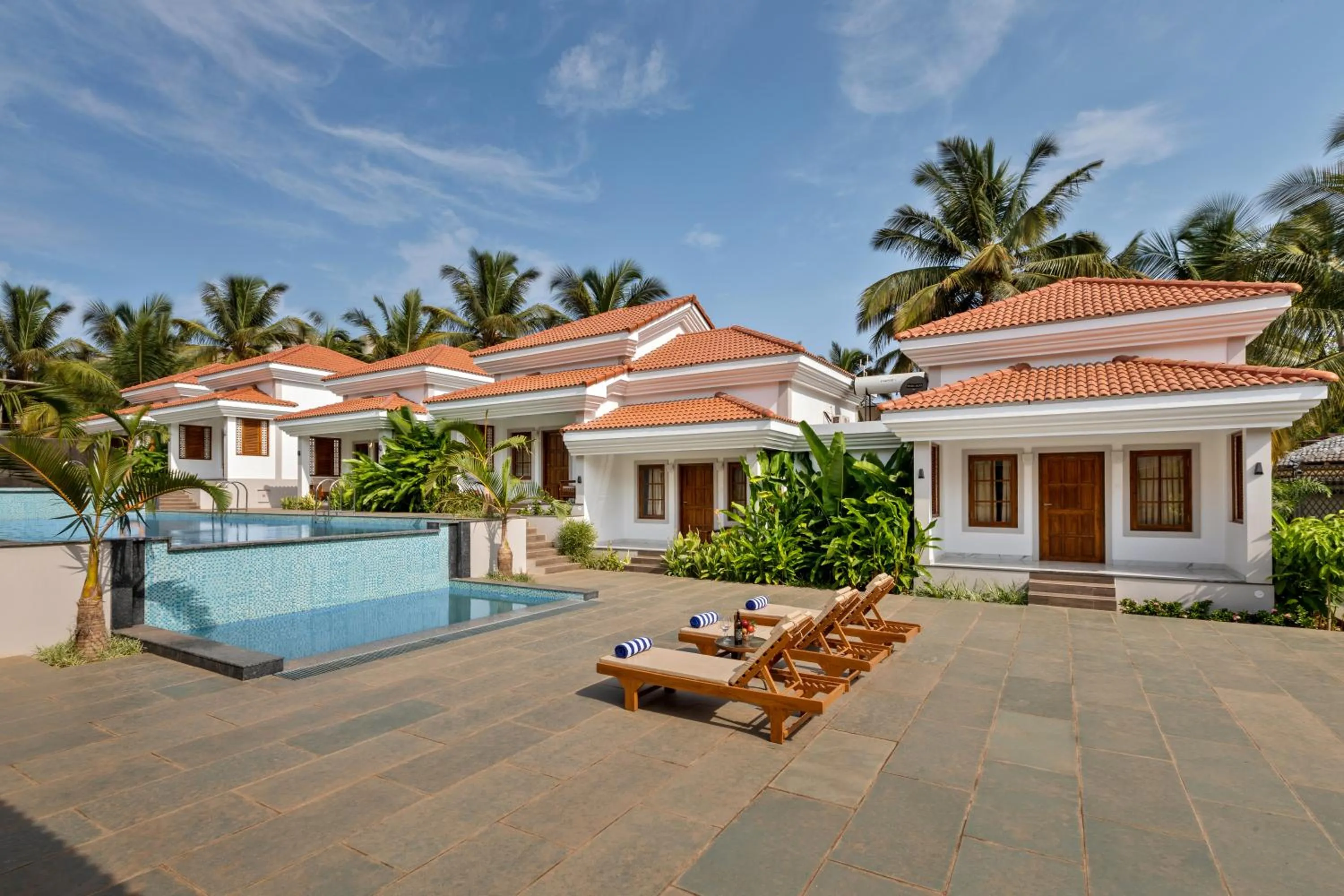 Leoney Resort Goa