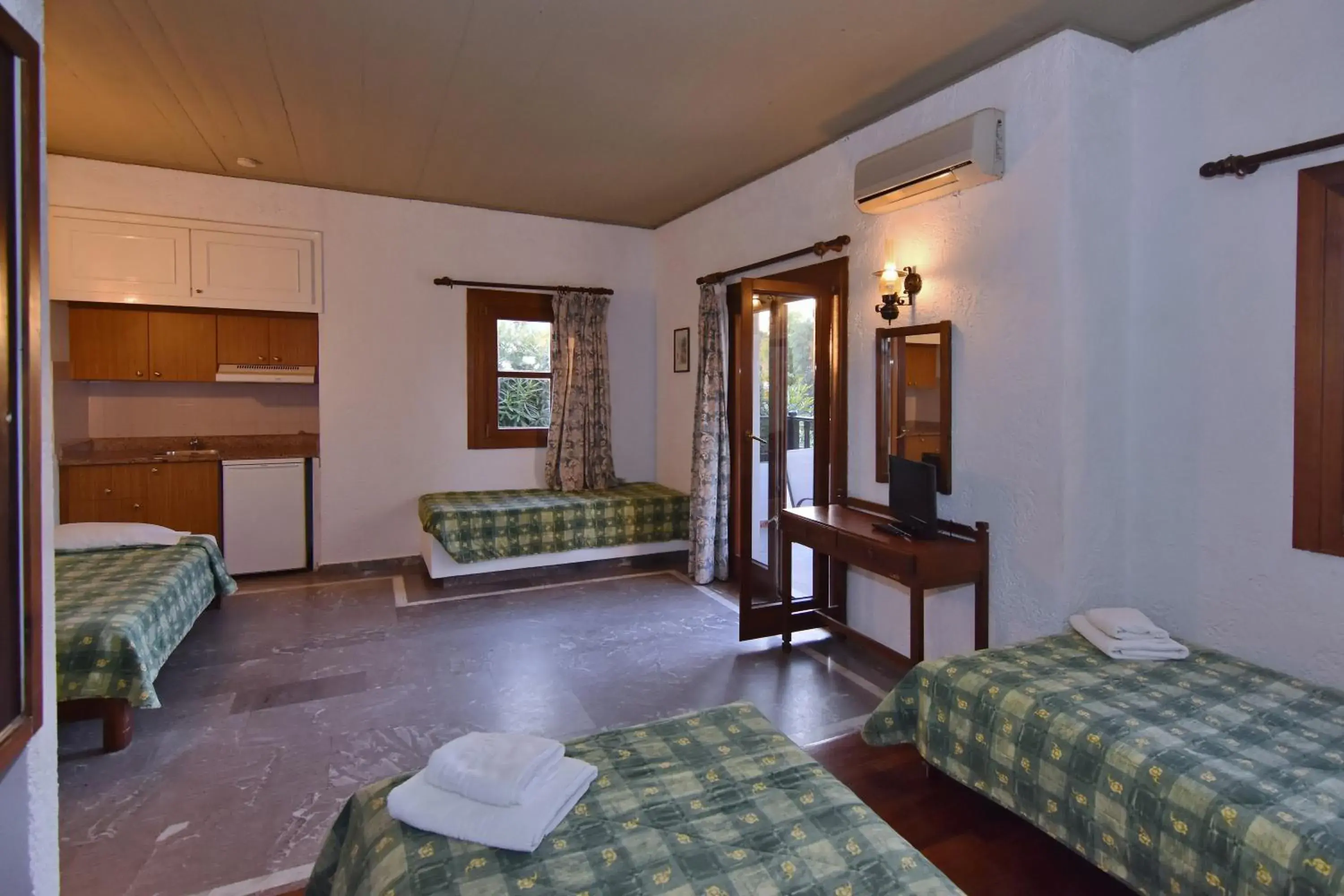 Economy Double Room (3 Adults + 1 Child) in Lyda Hotel Economy Double Room (3 Adults + 1 Child) in Lyda Hotel