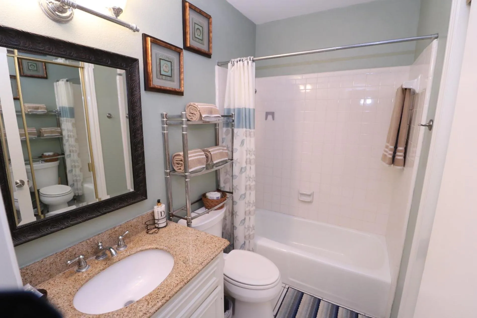 Bathroom in The Dunes Condominiums by Cheap Getaway