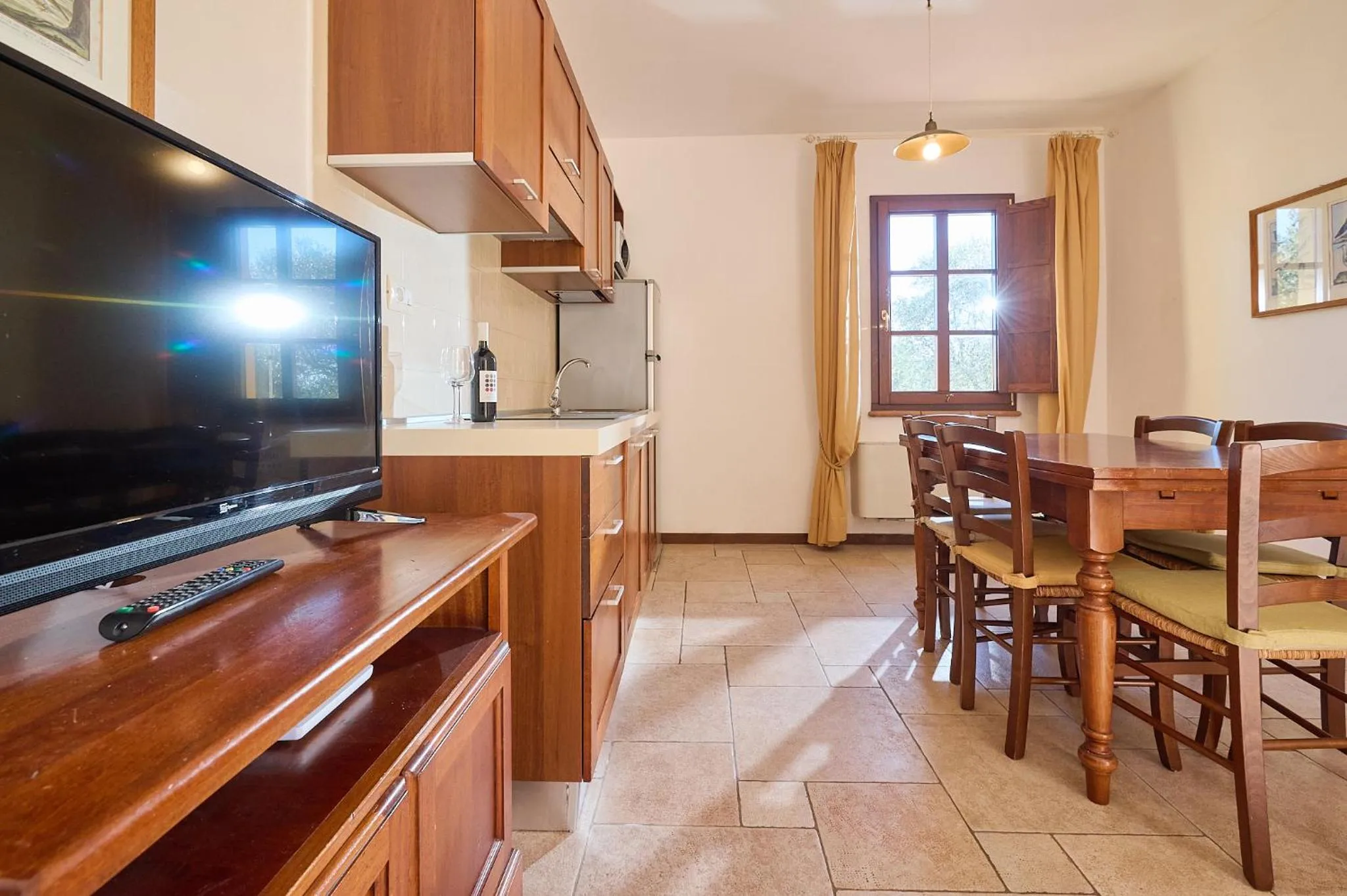 TV and multimedia in Poggio all'Agnello Sport & Family Holidays