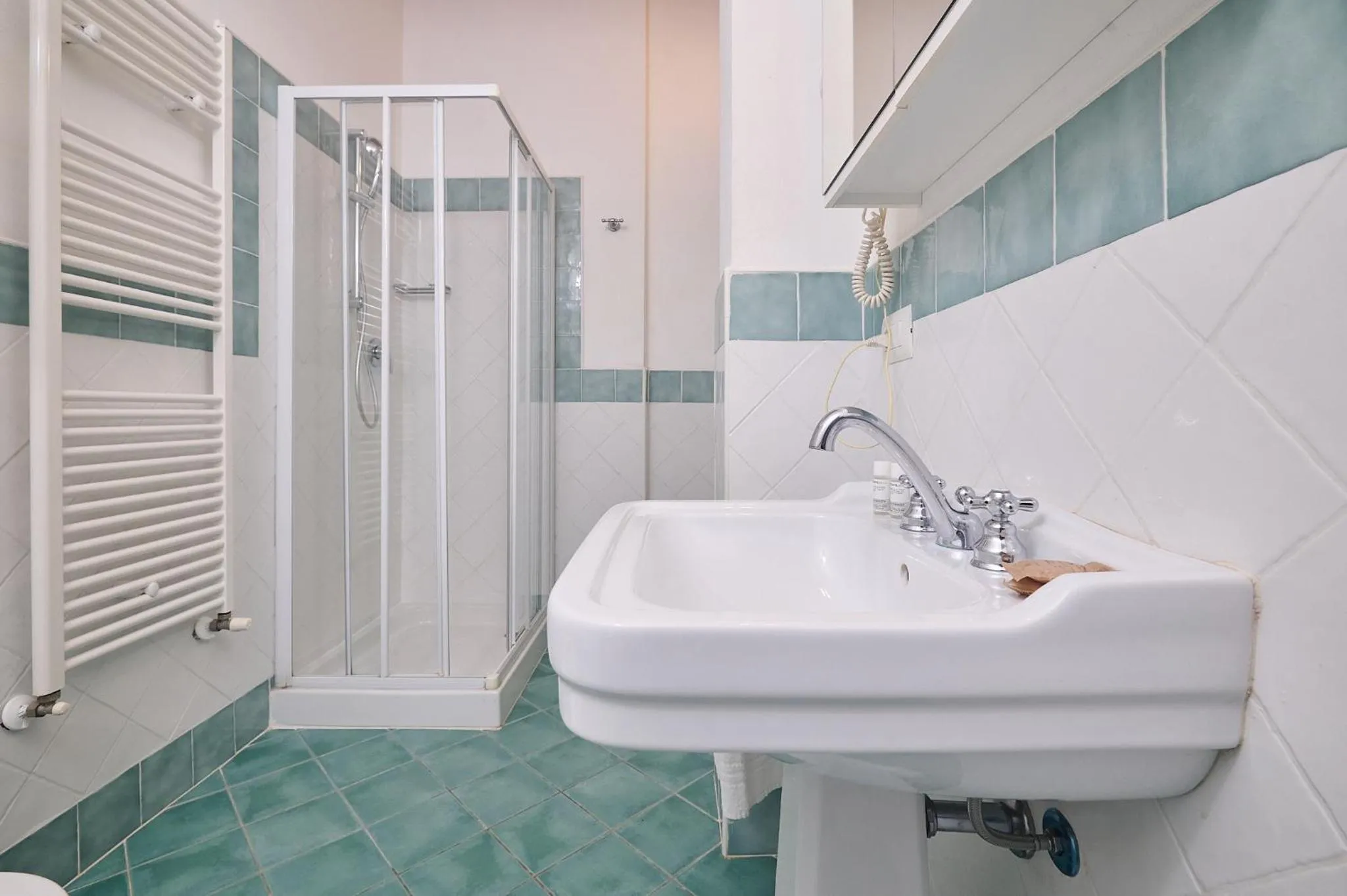 Shower in Poggio all'Agnello Sport & Family Holidays