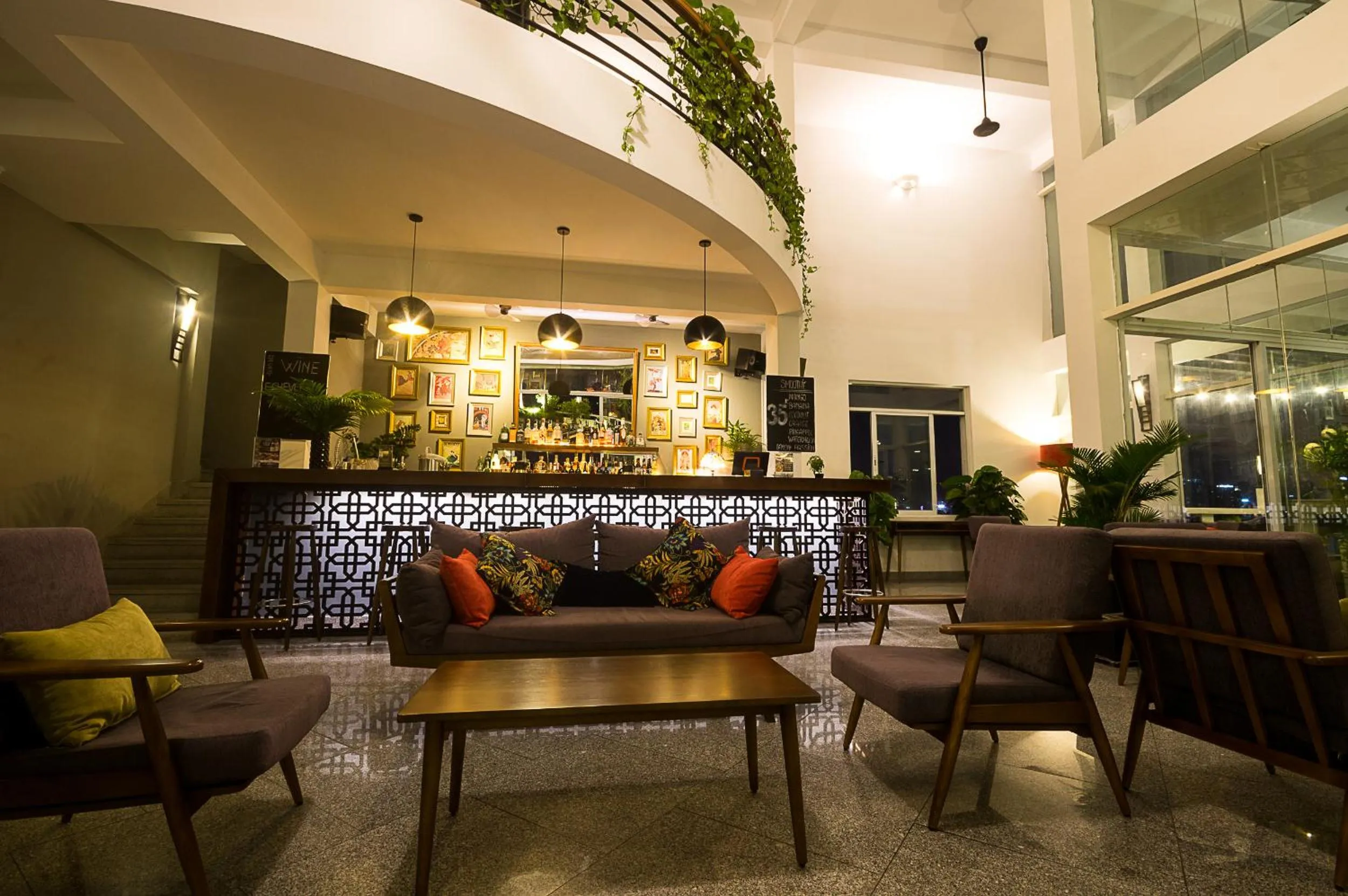 Lounge or bar in Danang Boutique Hotel