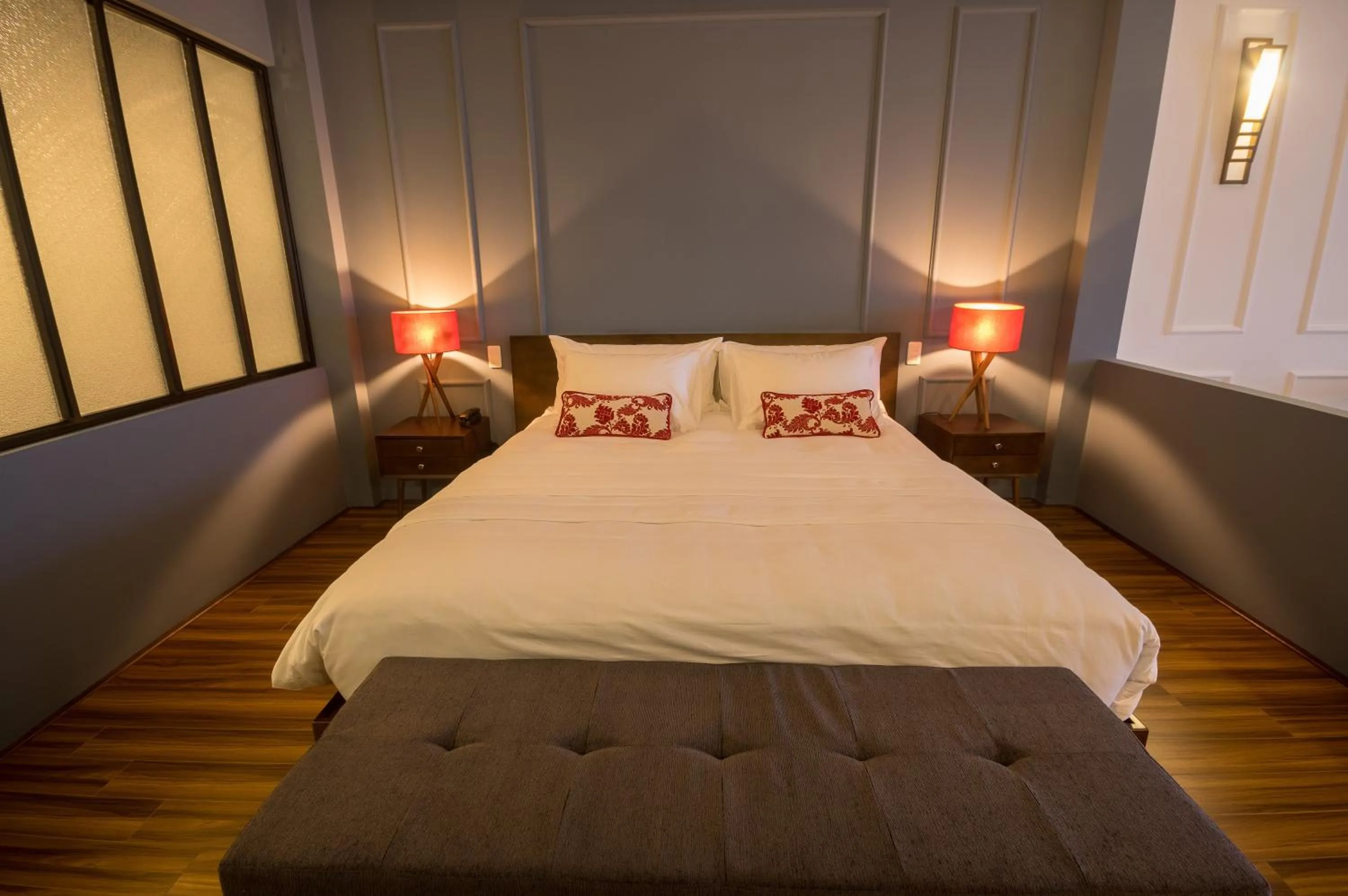 Bed in Danang Boutique Hotel