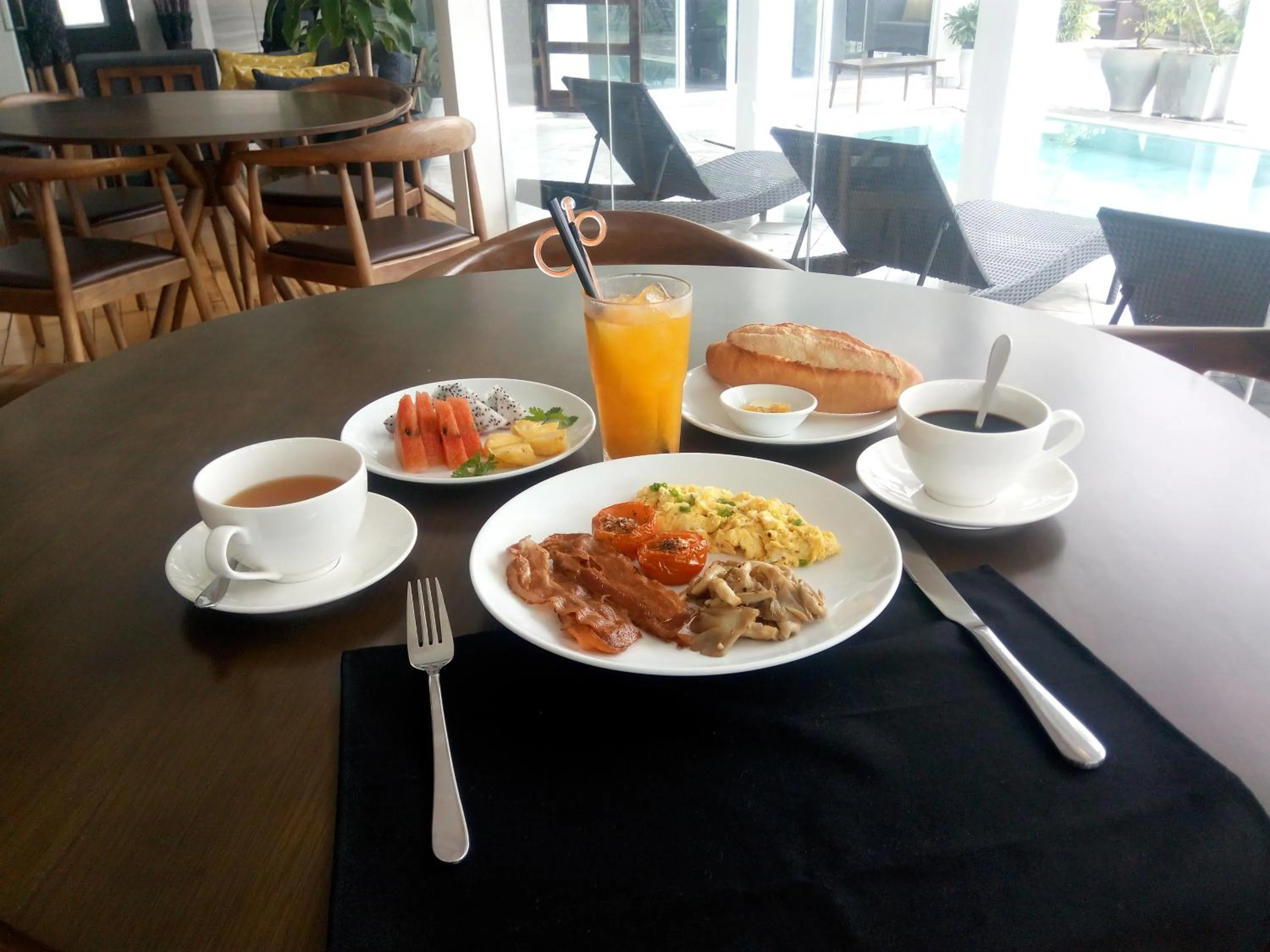 Communal lounge/ TV room in Danang Boutique Hotel