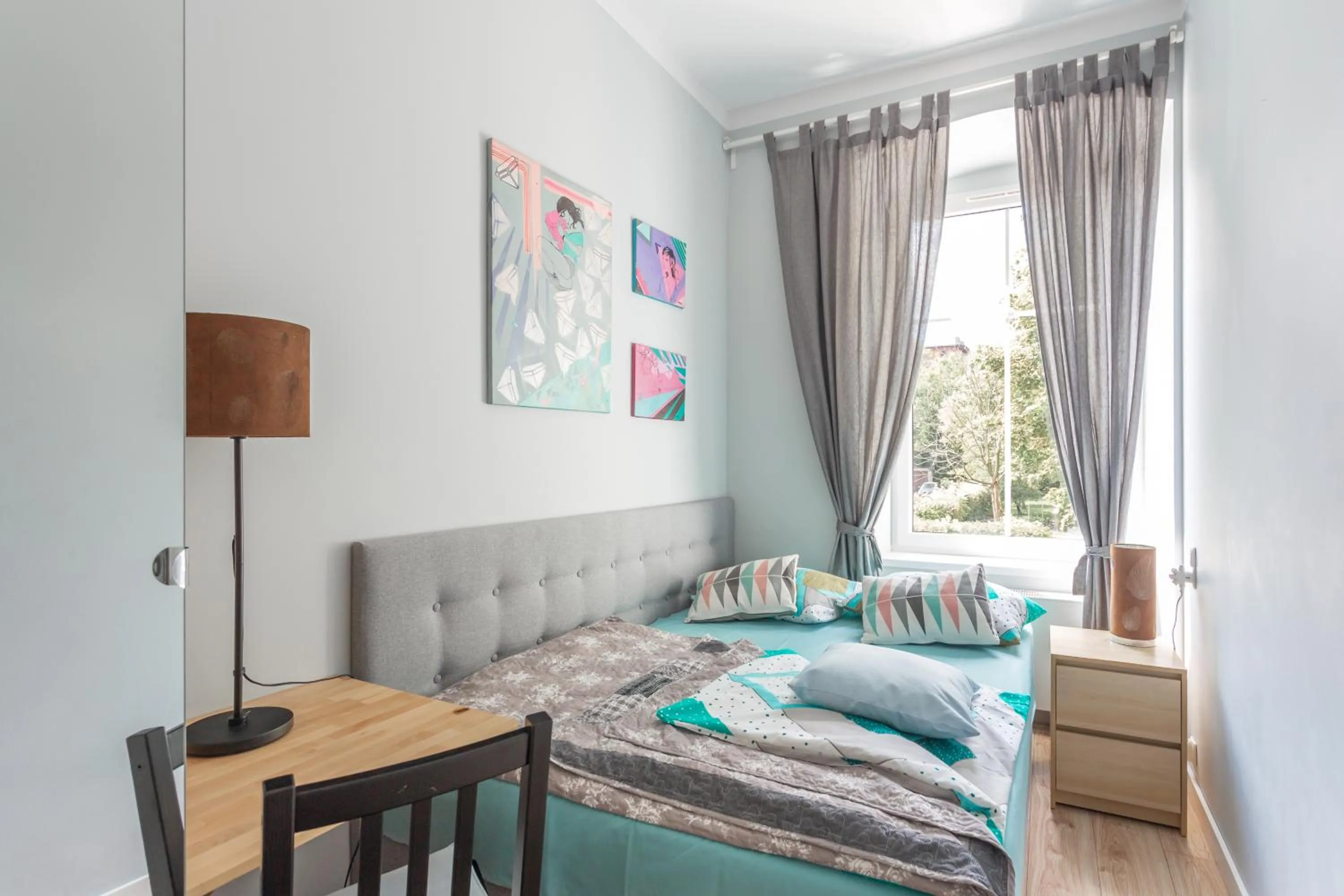 Babel Hostel, Dworzec PKP, Rynek