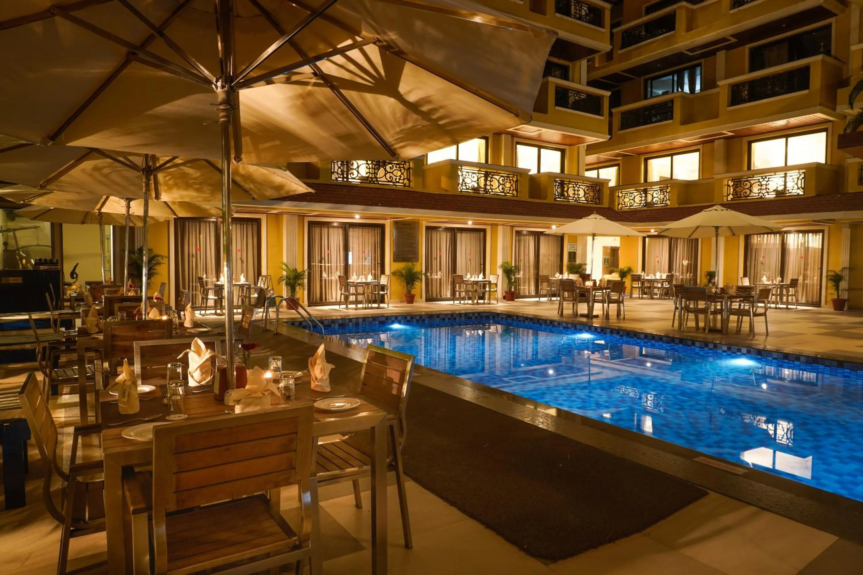 Swimming pool in Resort De Coracao - Calangute , Goa