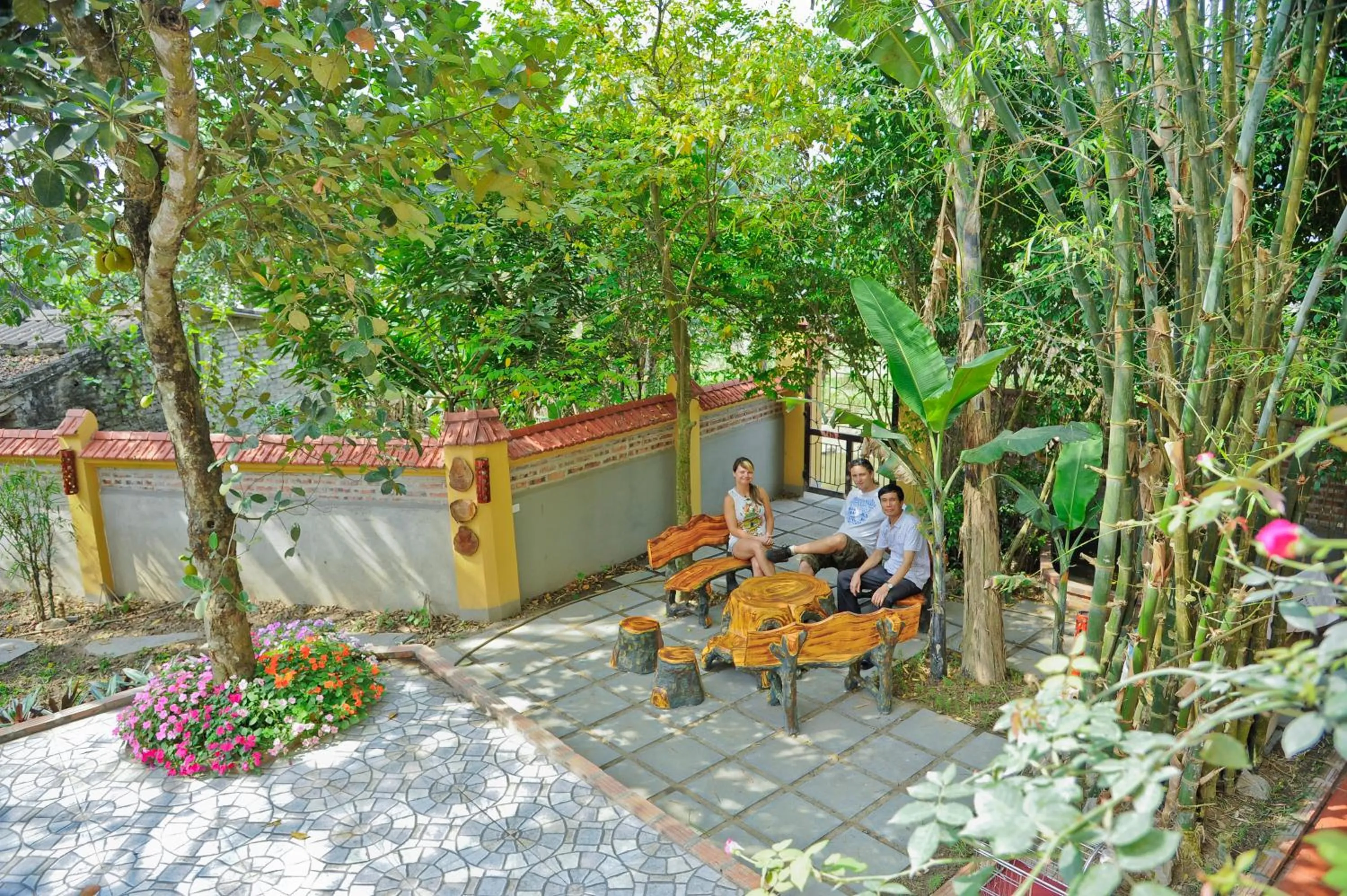 Patio in Hoang Giang Homestay