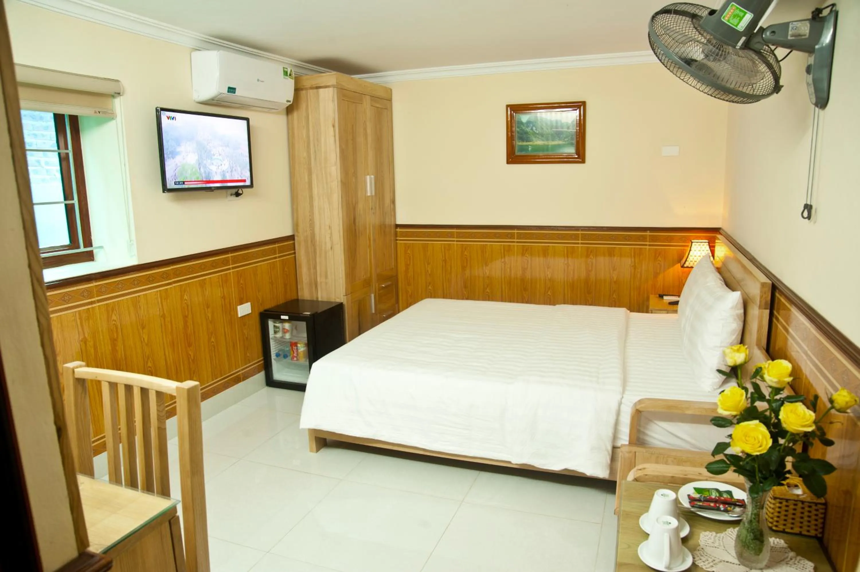 Bedroom, Bed in Hoang Giang Homestay