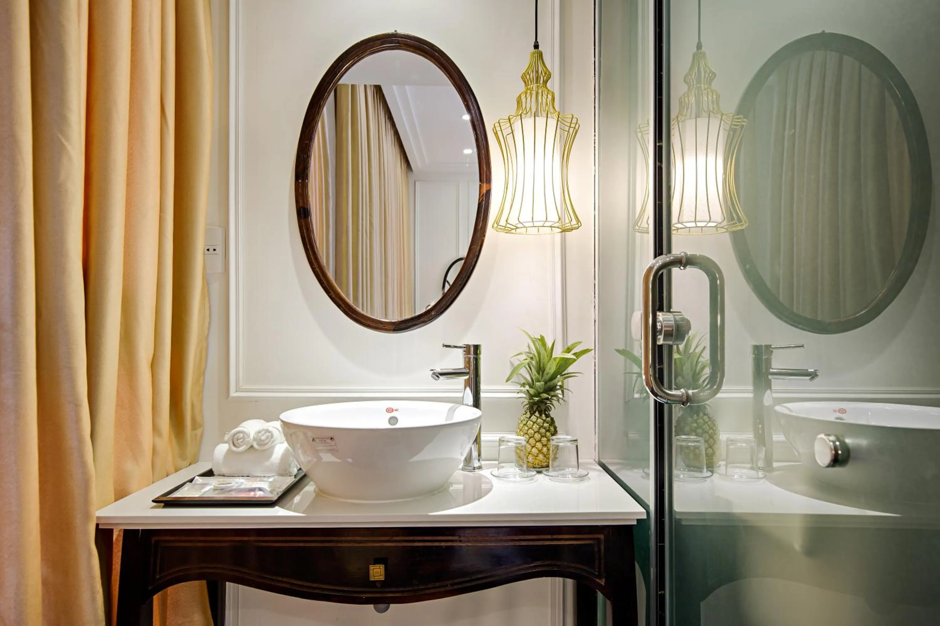 Bathroom in The Herriott Hotel & Suite