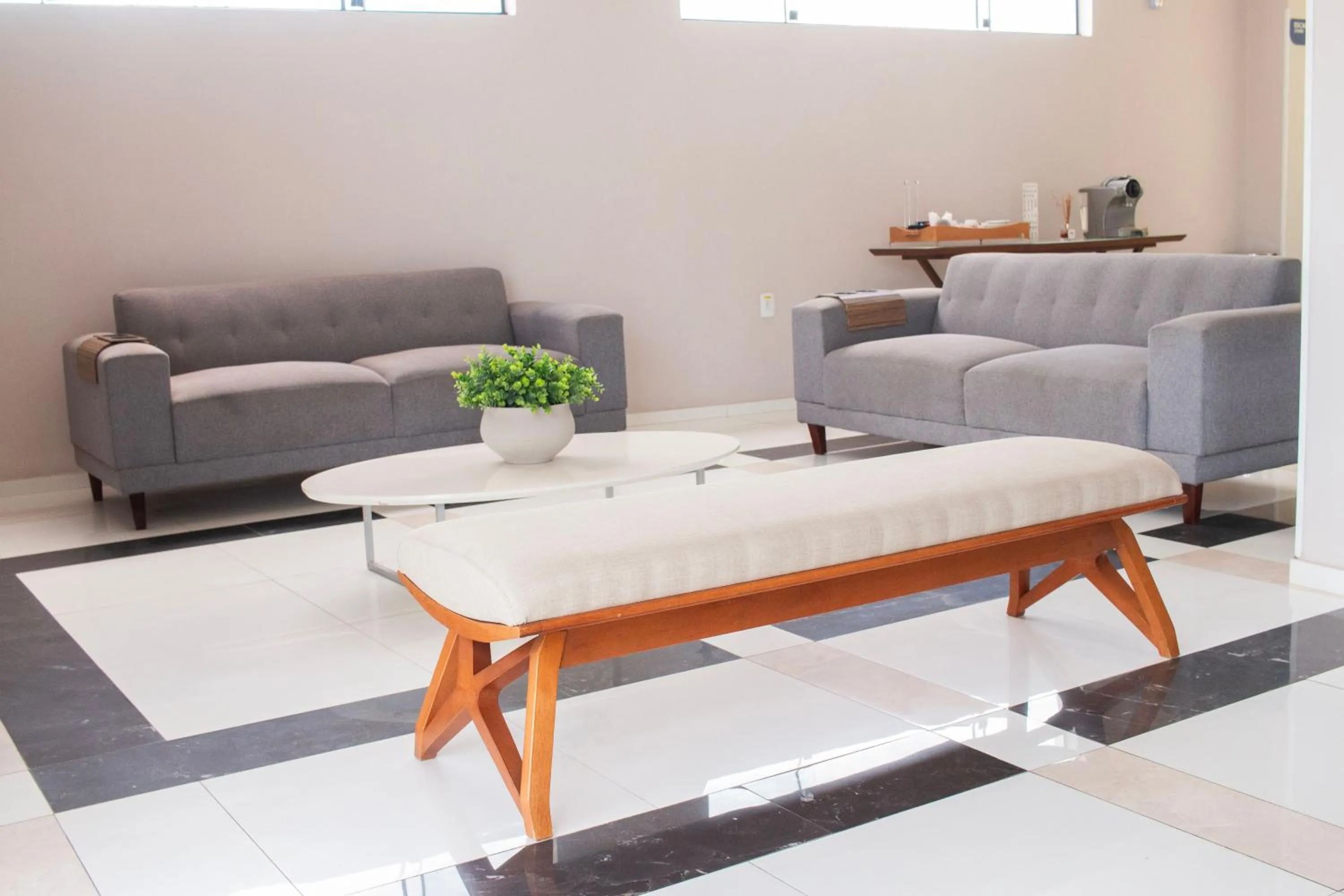 Seating area in Citi Executivo Hotel