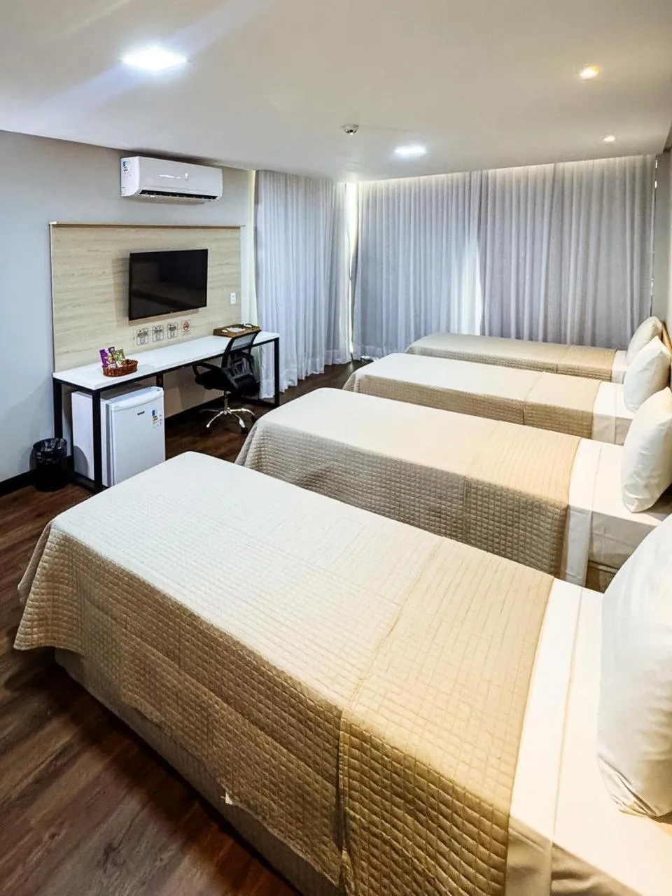 Bed in Citi Executivo Hotel